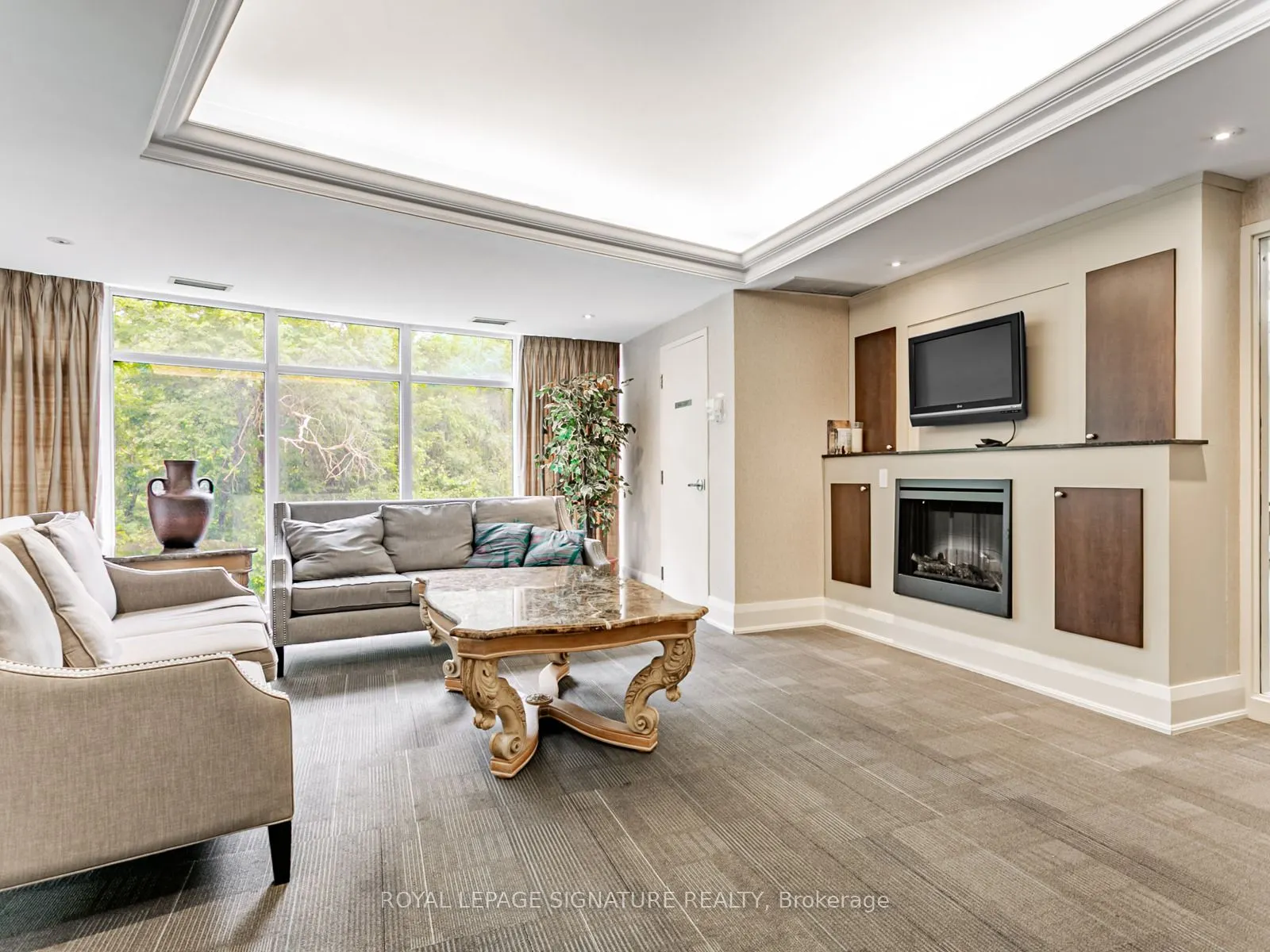 8201 Islington Avenue, #326