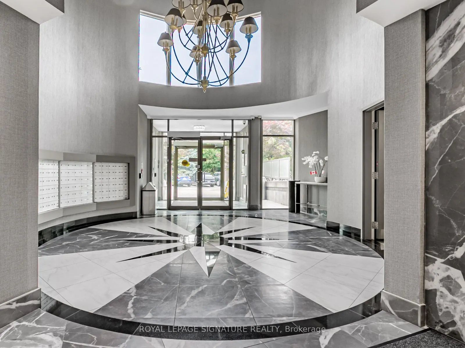8201 Islington Avenue, #326