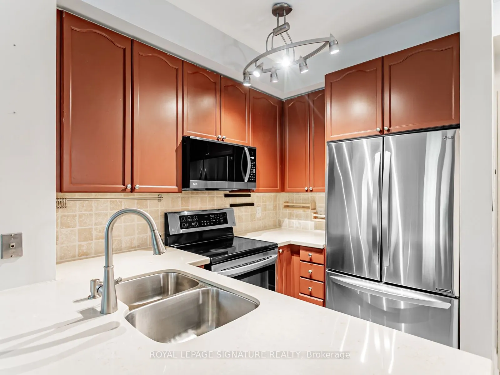 8201 Islington Avenue, #326