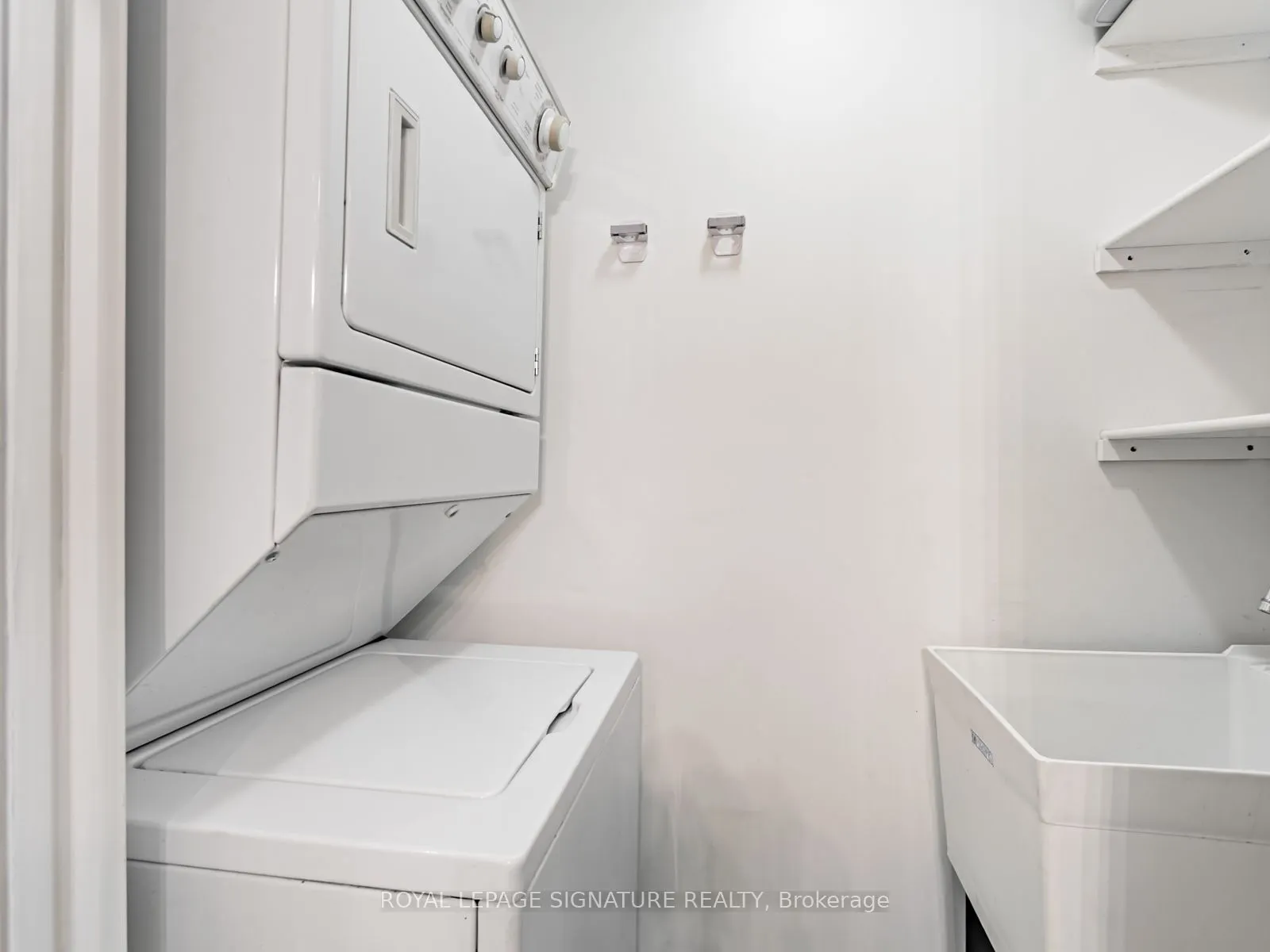 8201 Islington Avenue, #326