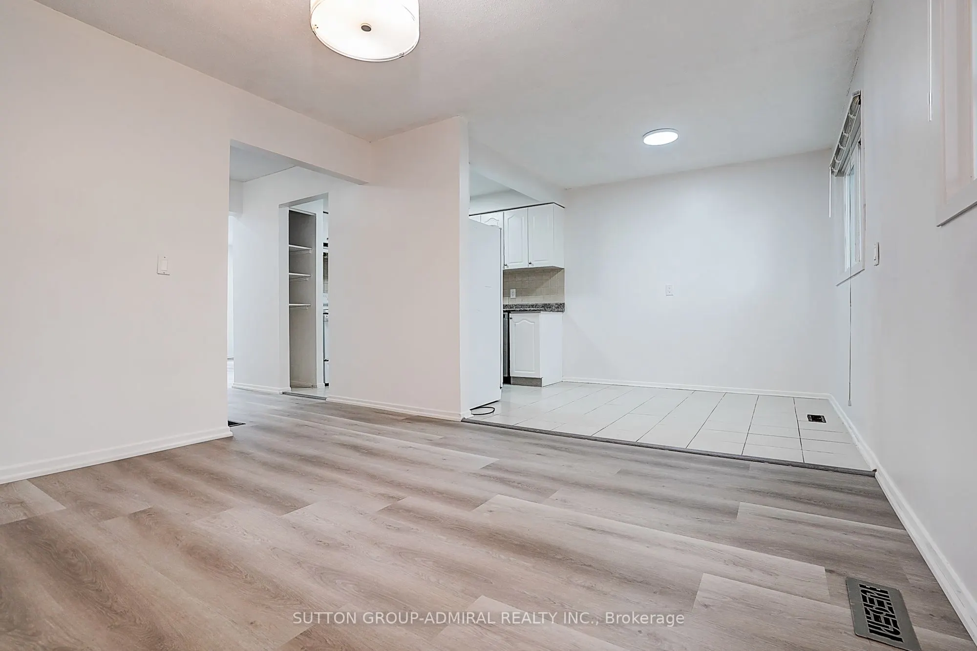 50 Dana Crescent