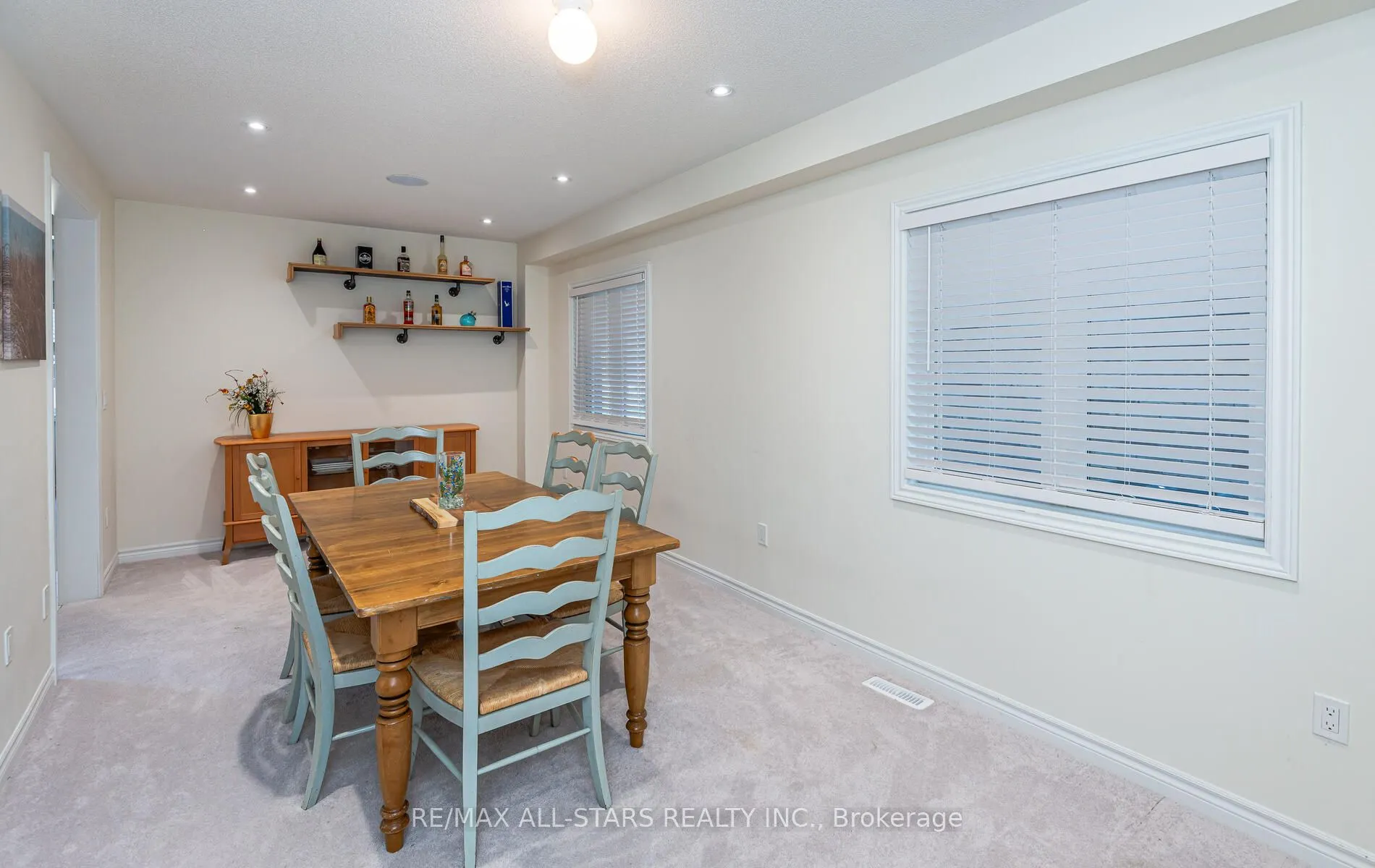 65 Cliff Thompson Court