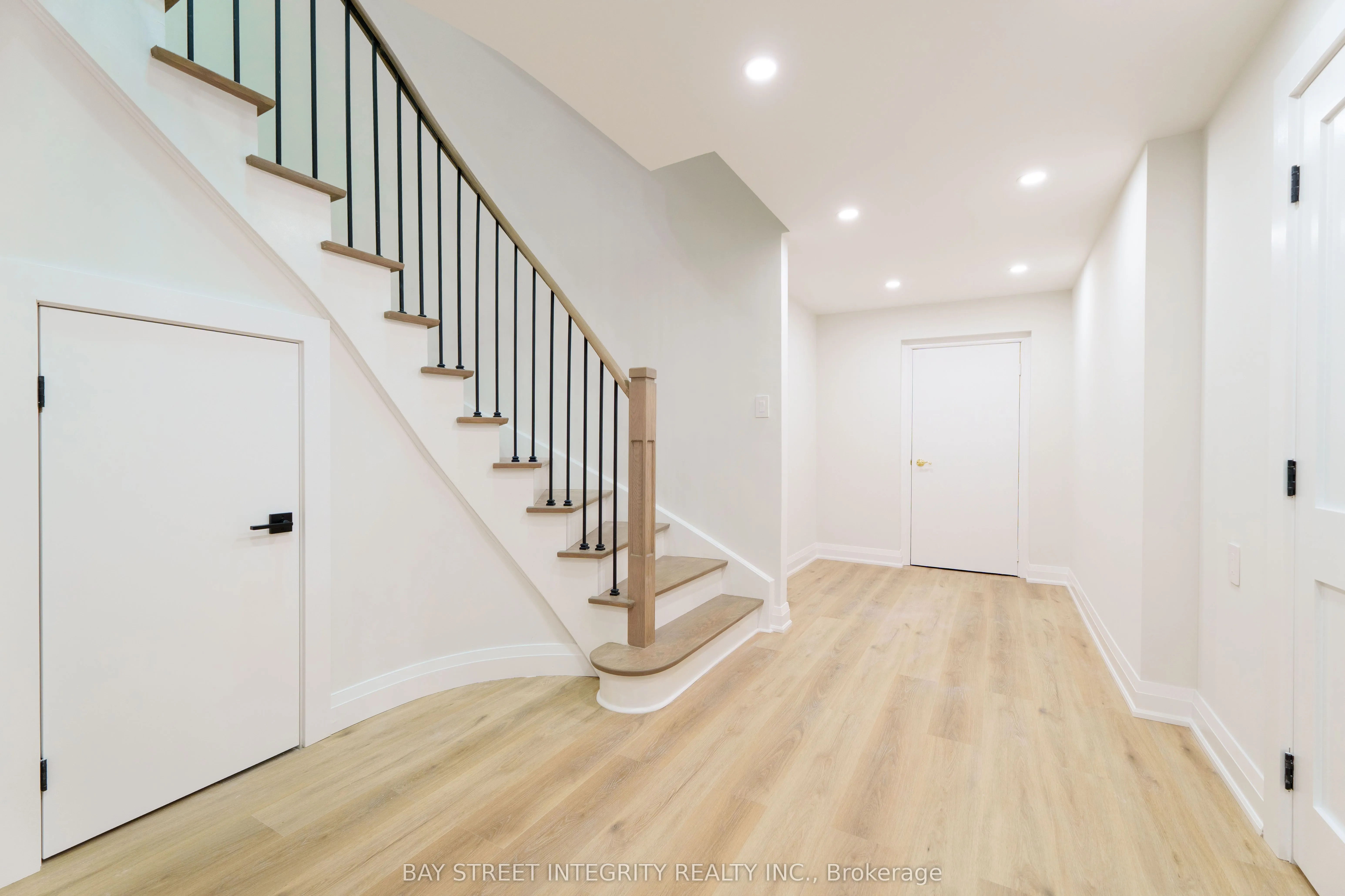 2247 Rodick Road