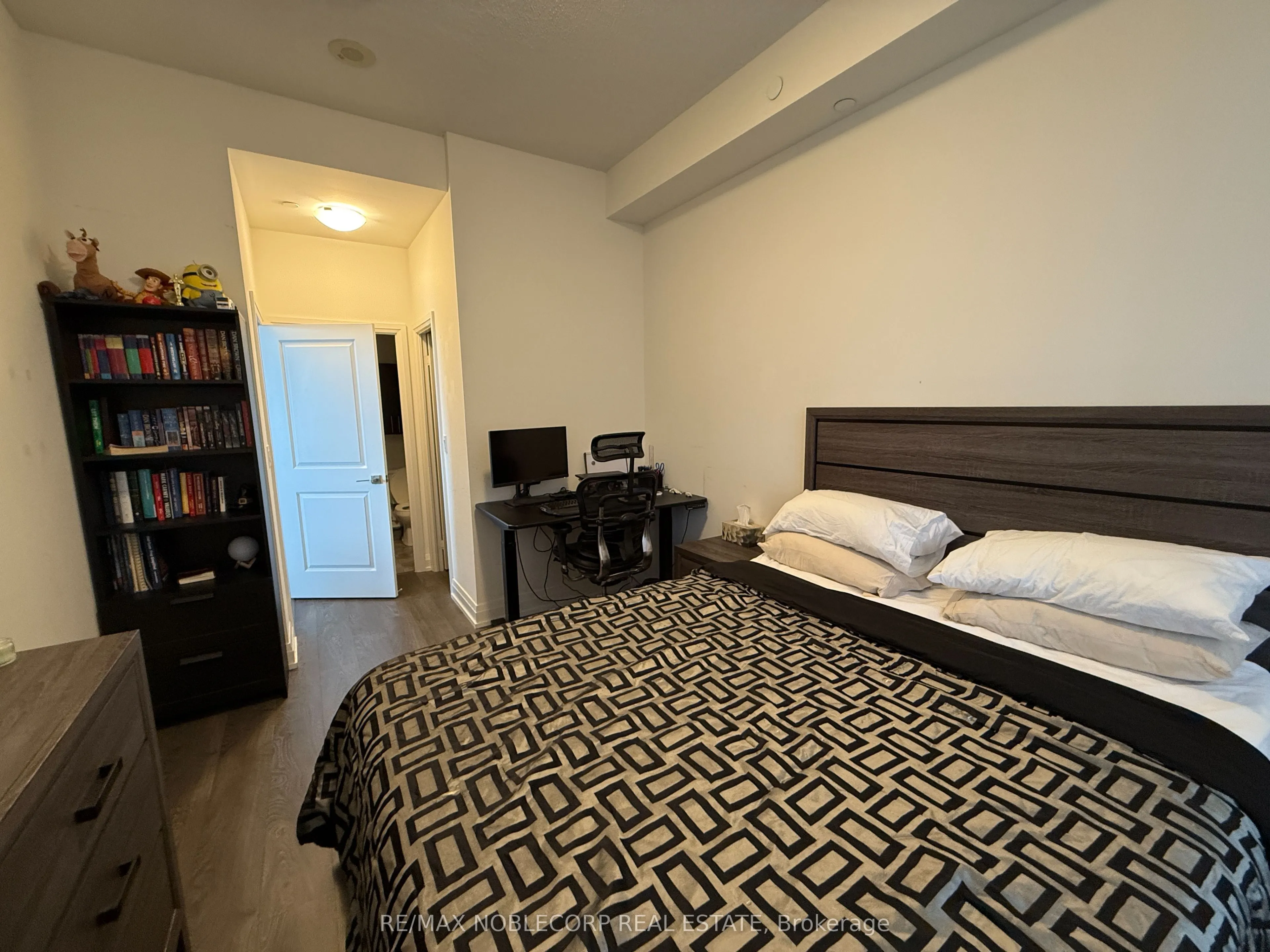 3600 Highway 7 W, #317