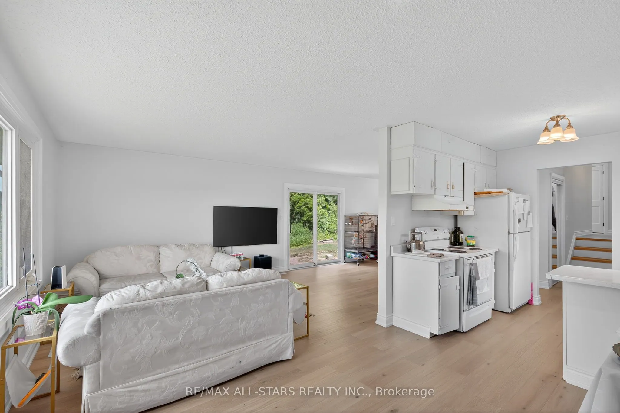 22429 Kennedy Road