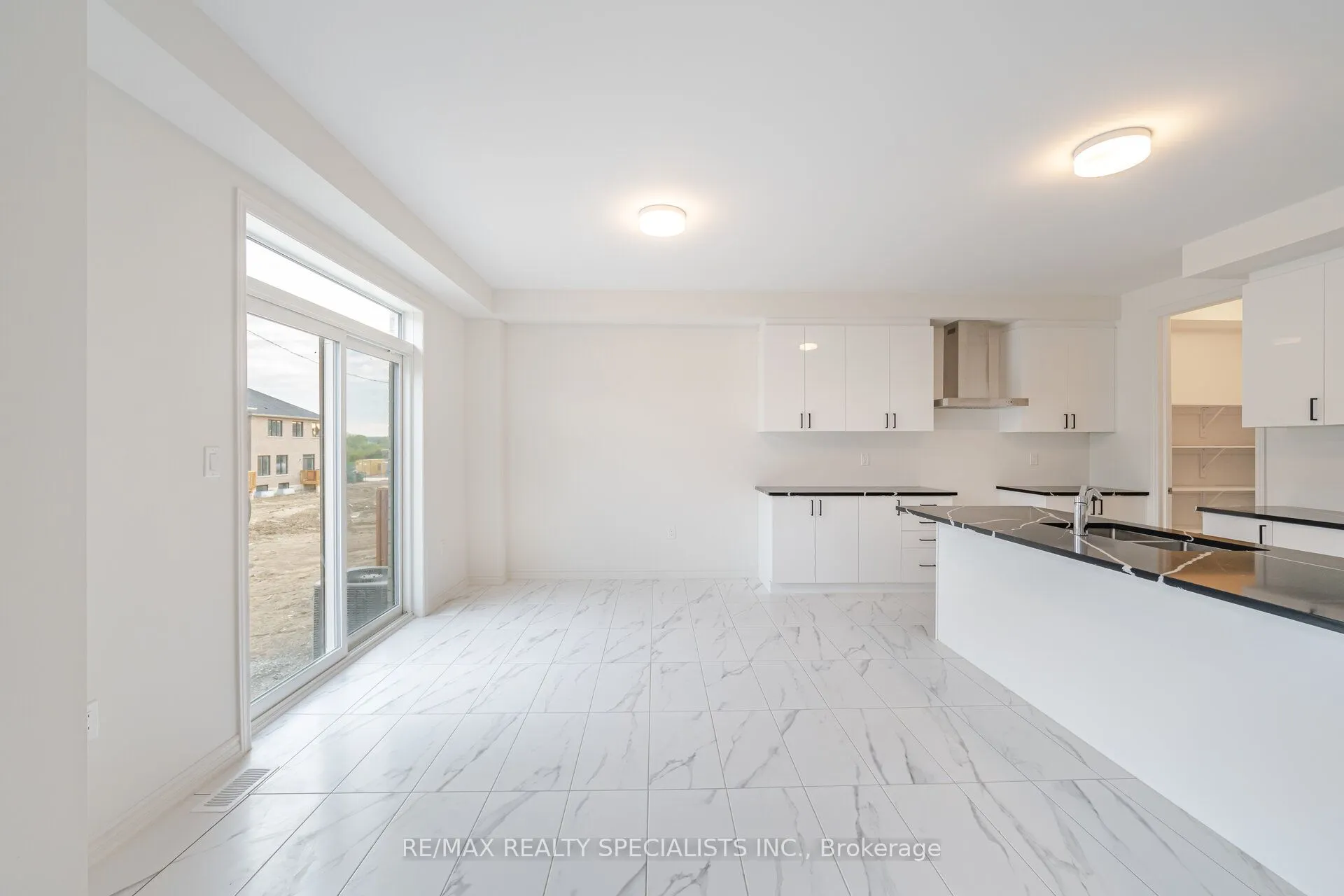 46 Sparrow Way