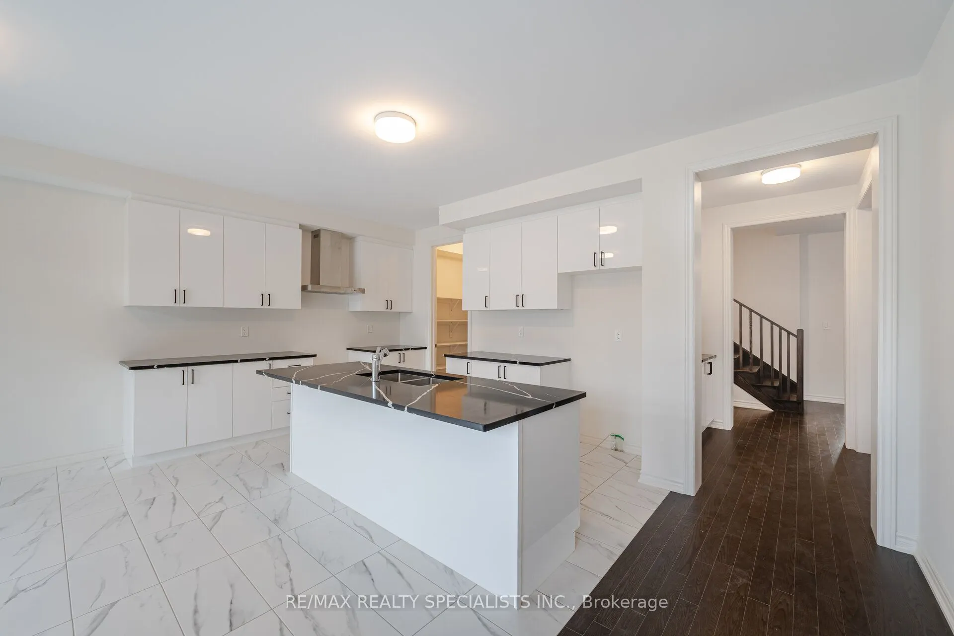 46 Sparrow Way