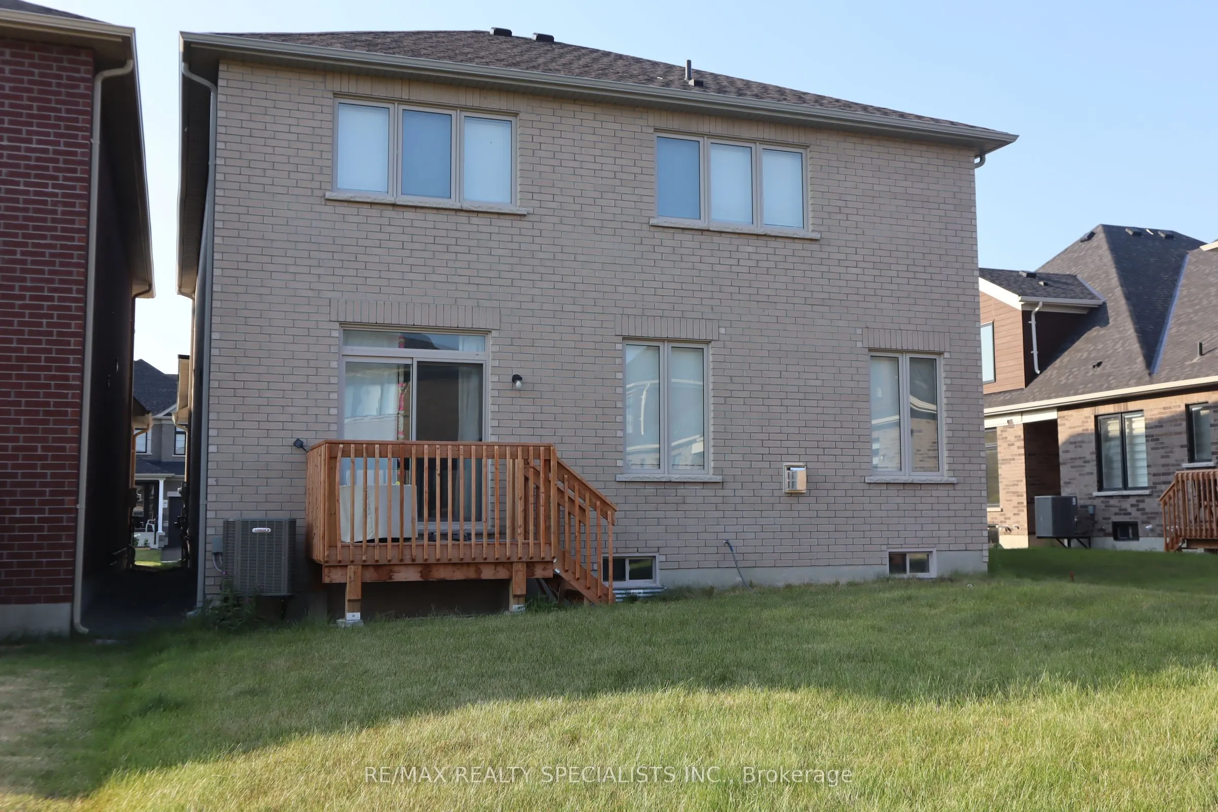 46 Sparrow Way