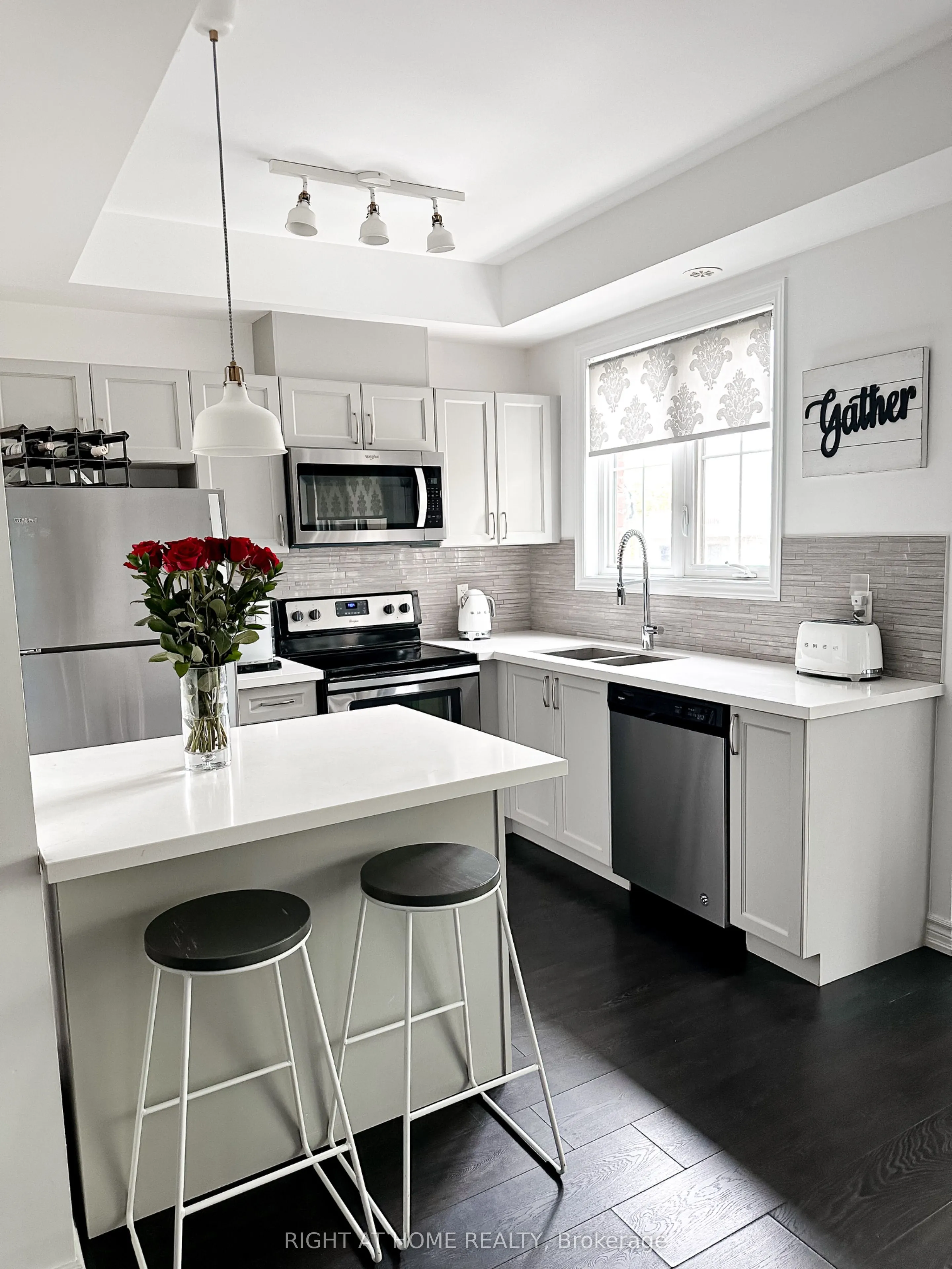 201 Pine Grove Road, #423