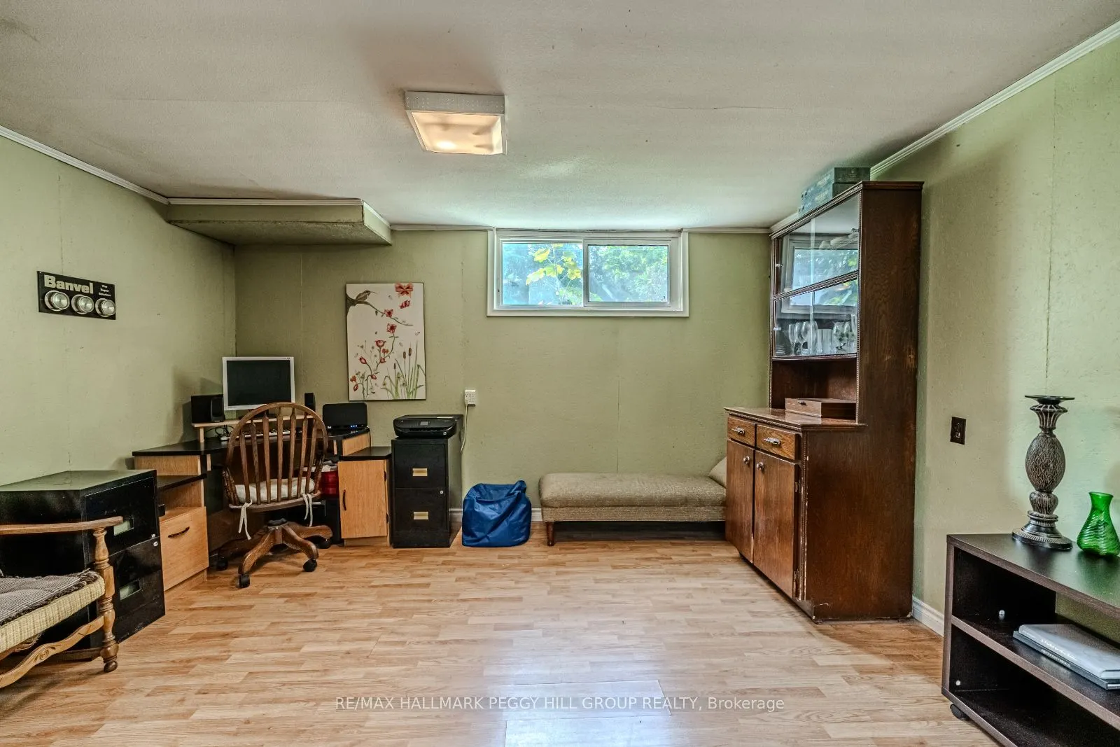 250 Sunnybrae Avenue