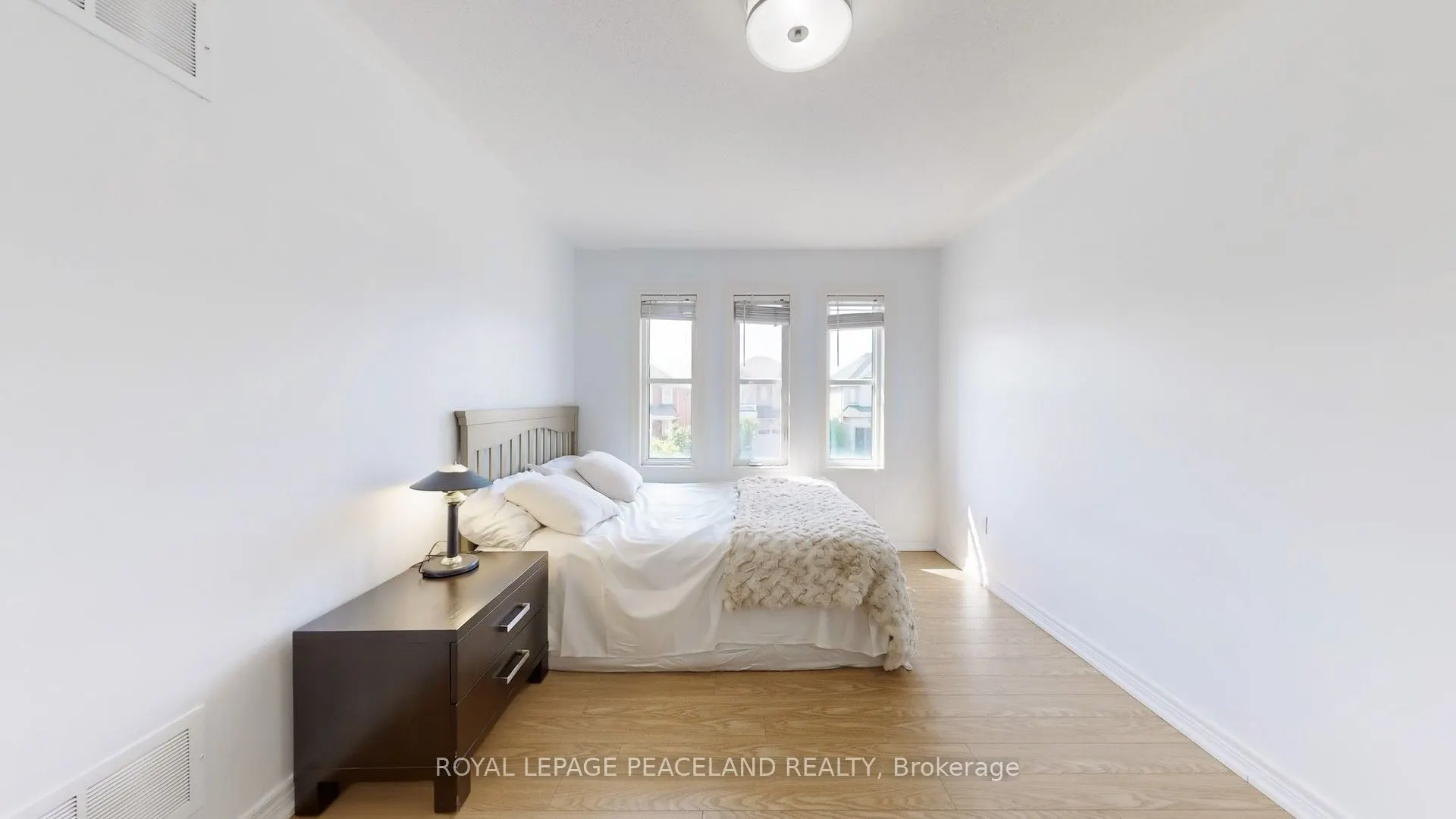 16 Lealinds Road