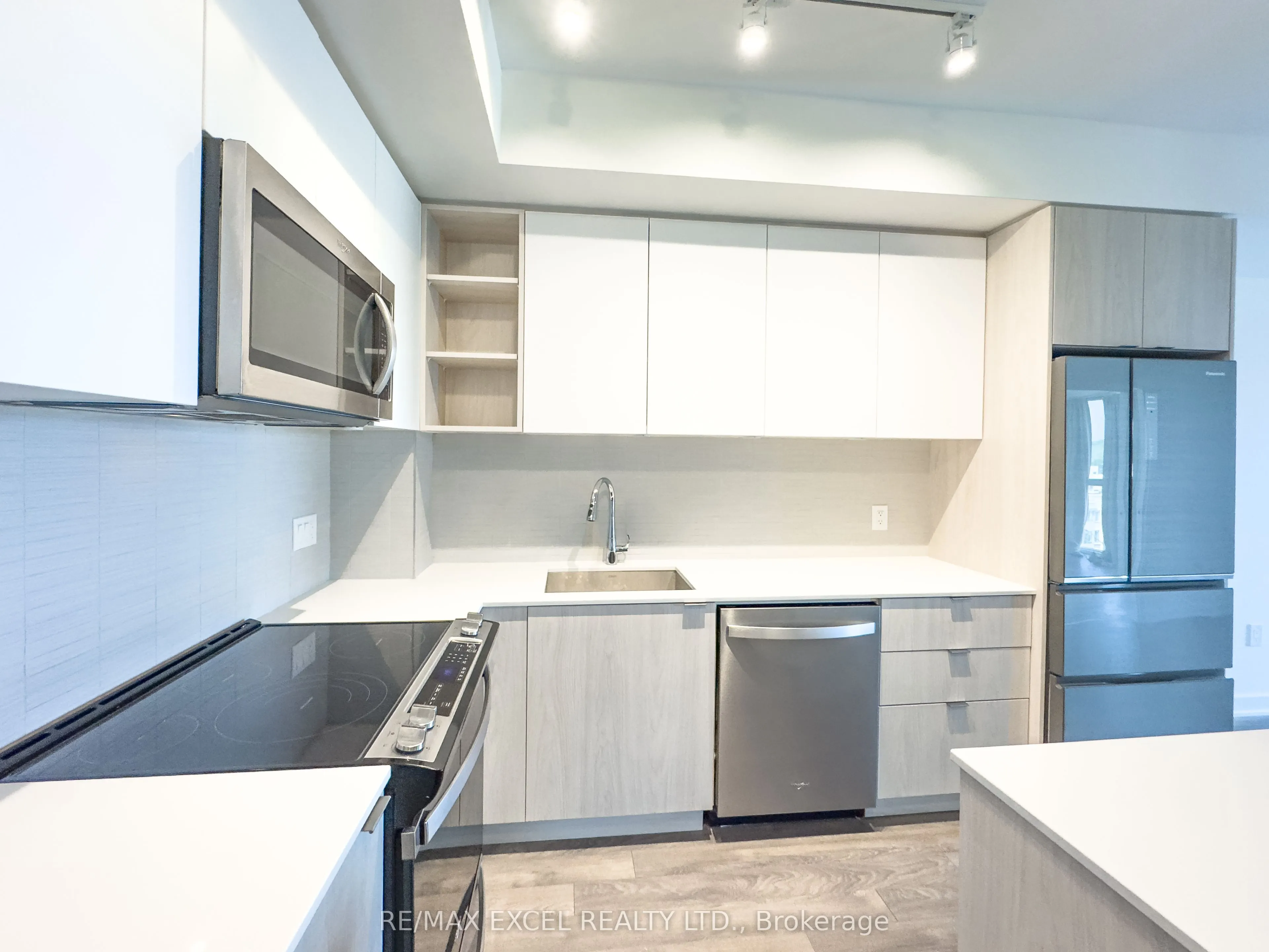100 Eagle Rock Way, #524