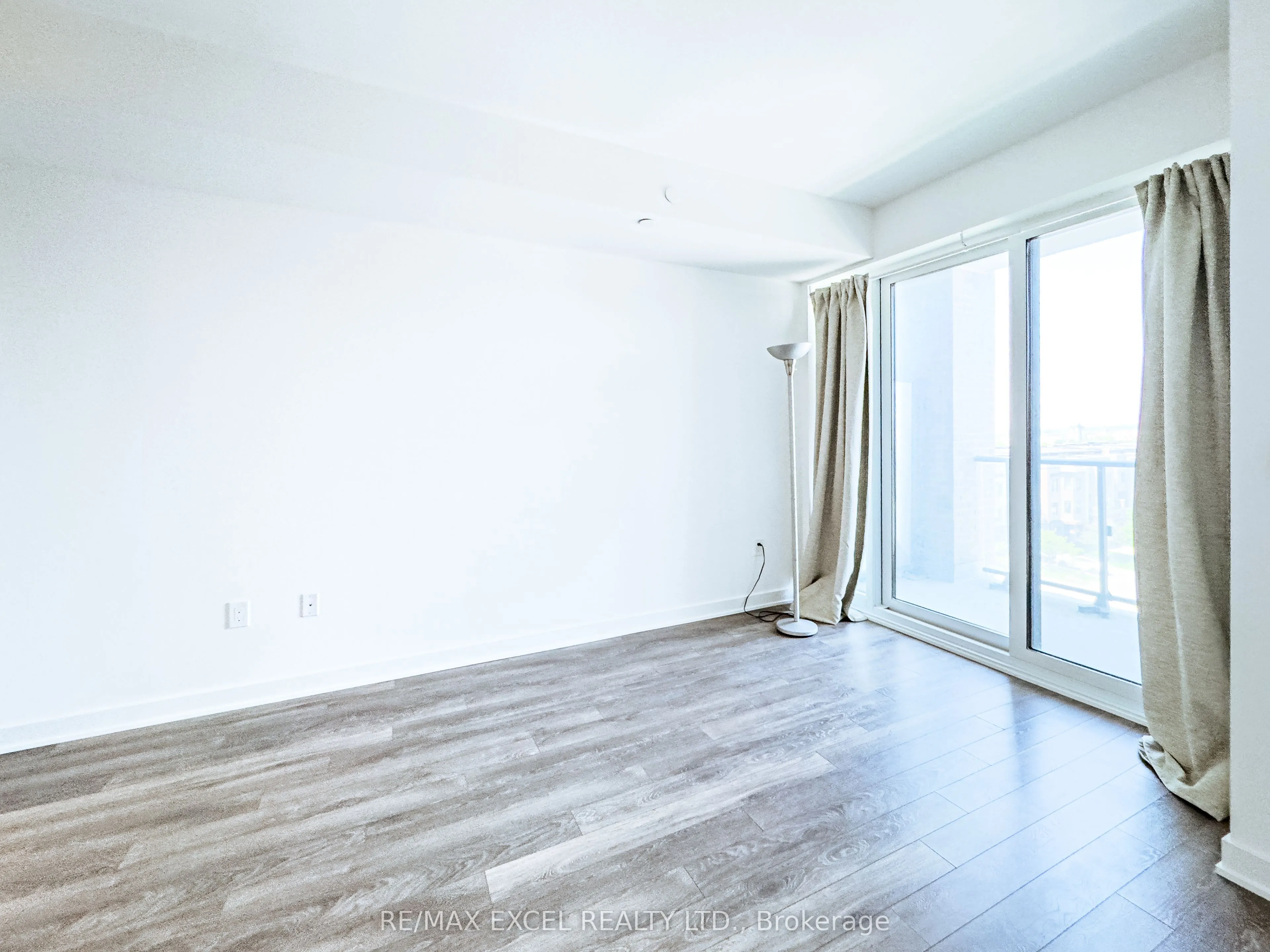 100 Eagle Rock Way, #524