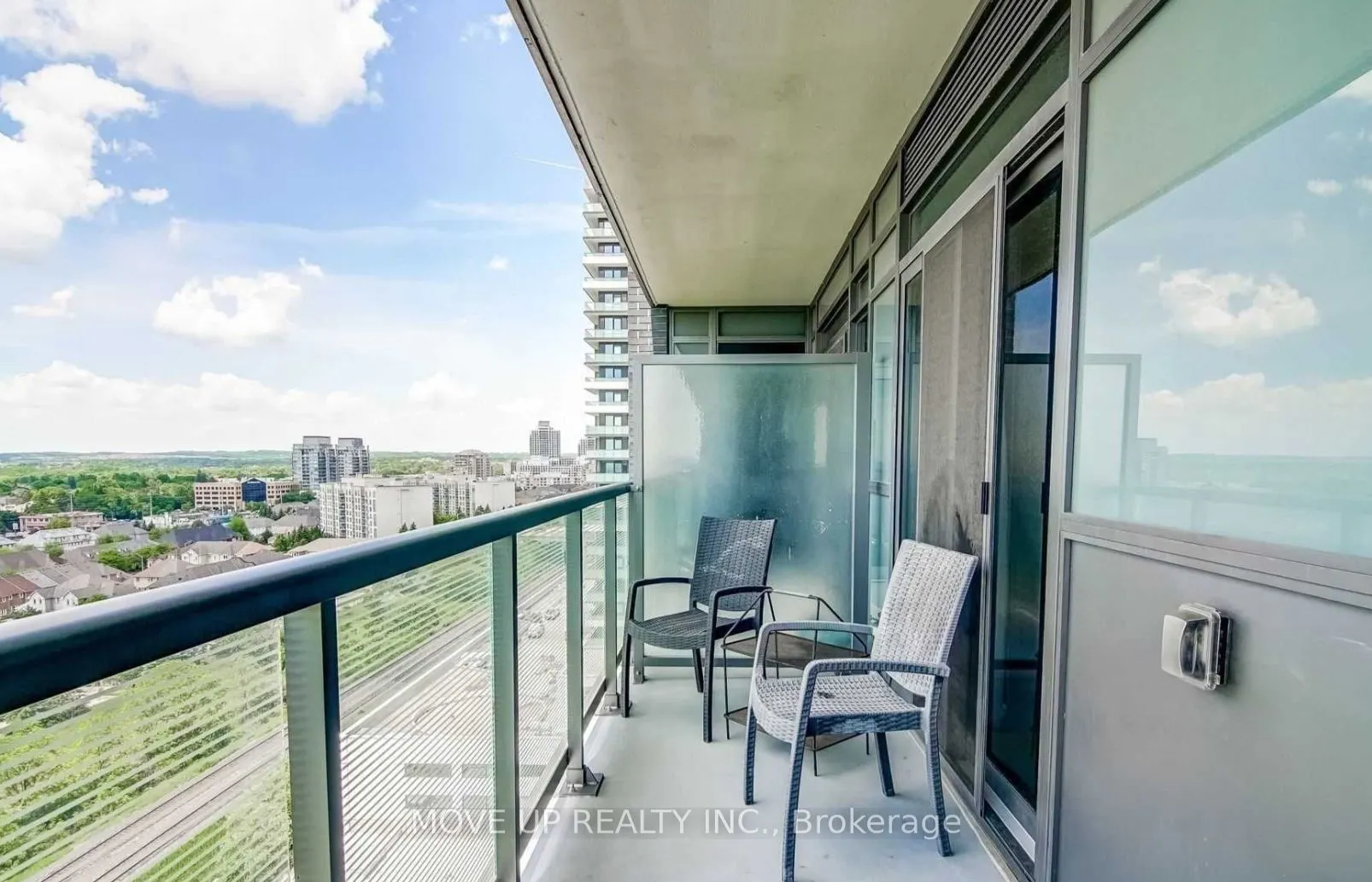65 Oneida Crescent, #1007
