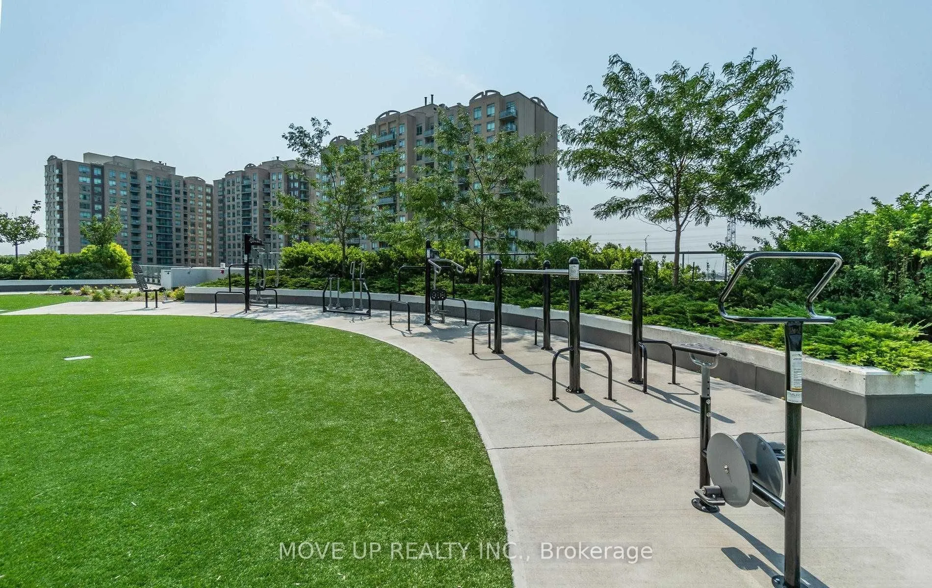 65 Oneida Crescent, #1007