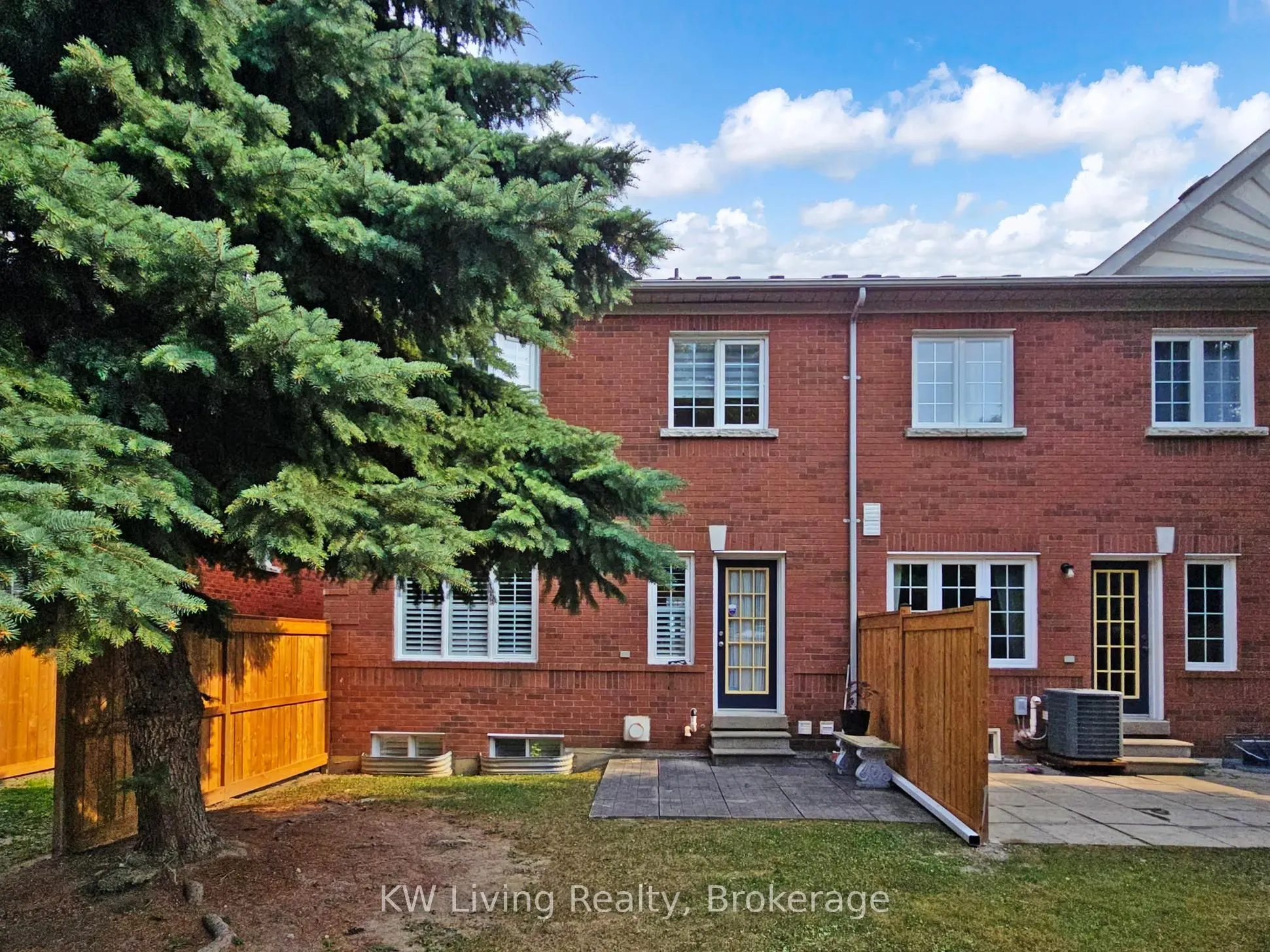 190 Harding Boulevard W, #121