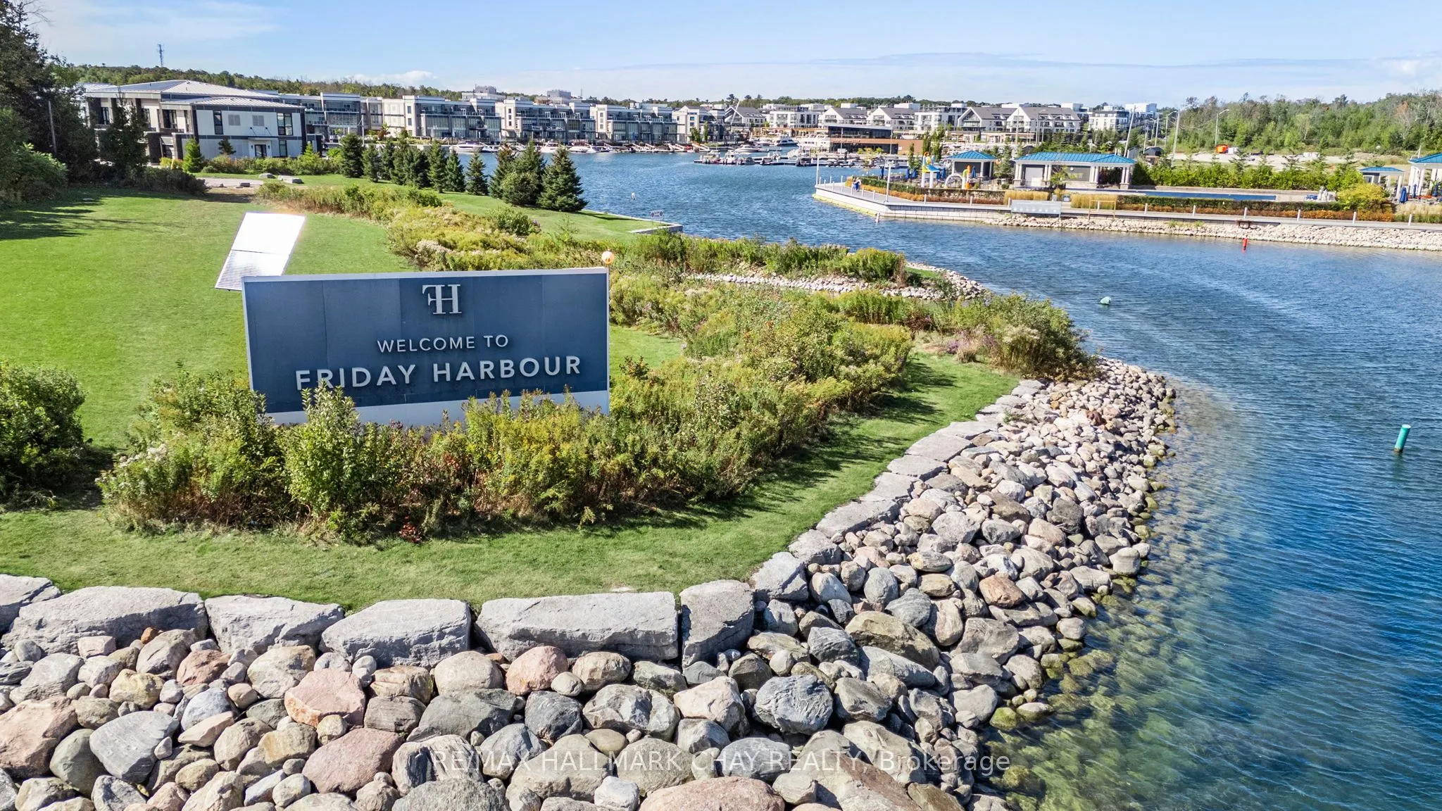 333 Sea Ray Avenue, #207D