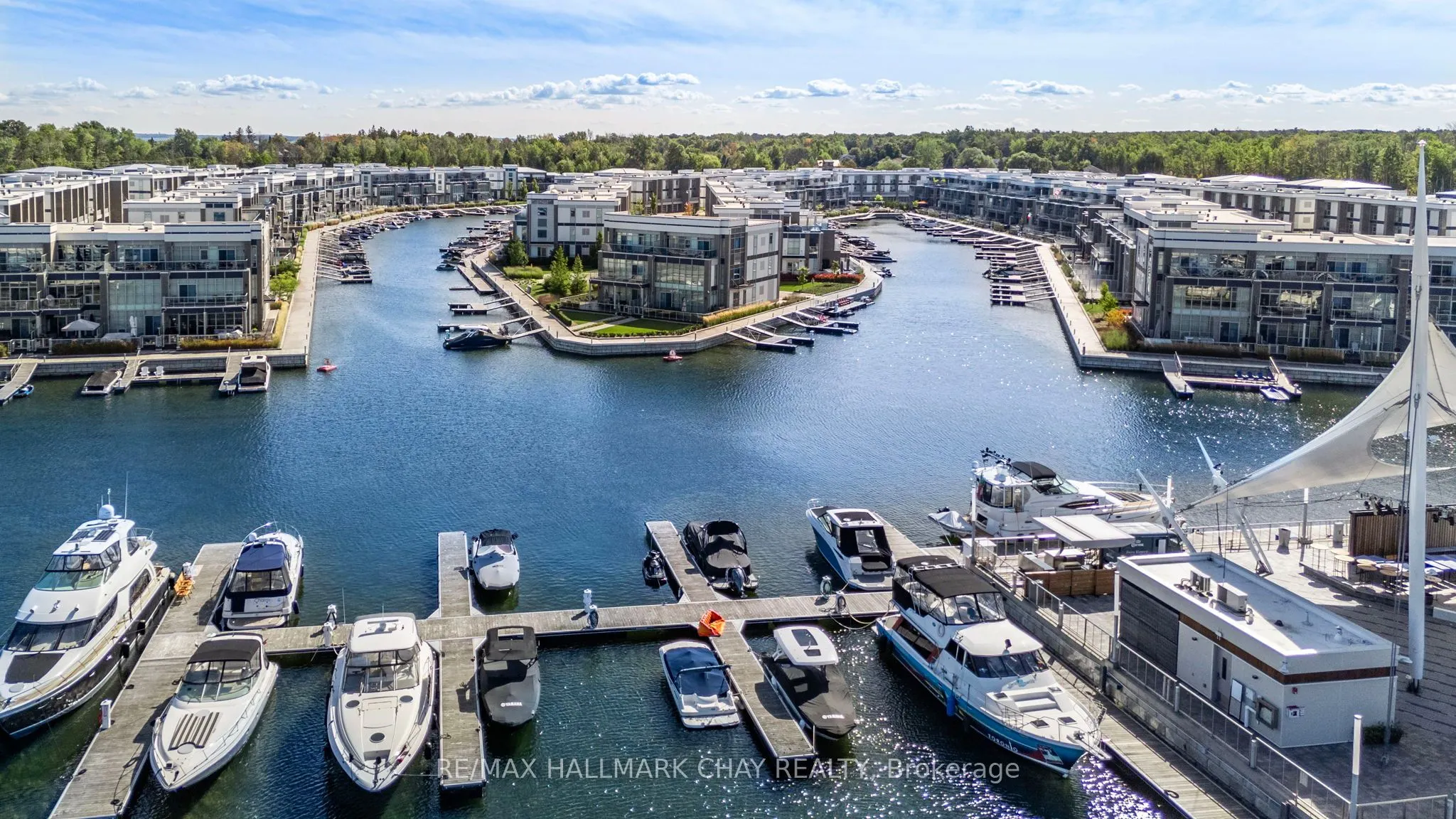 333 Sea Ray Avenue, #207D