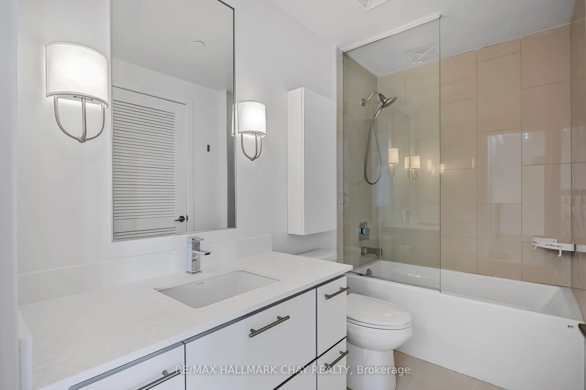 333 Sea Ray Avenue, #207D