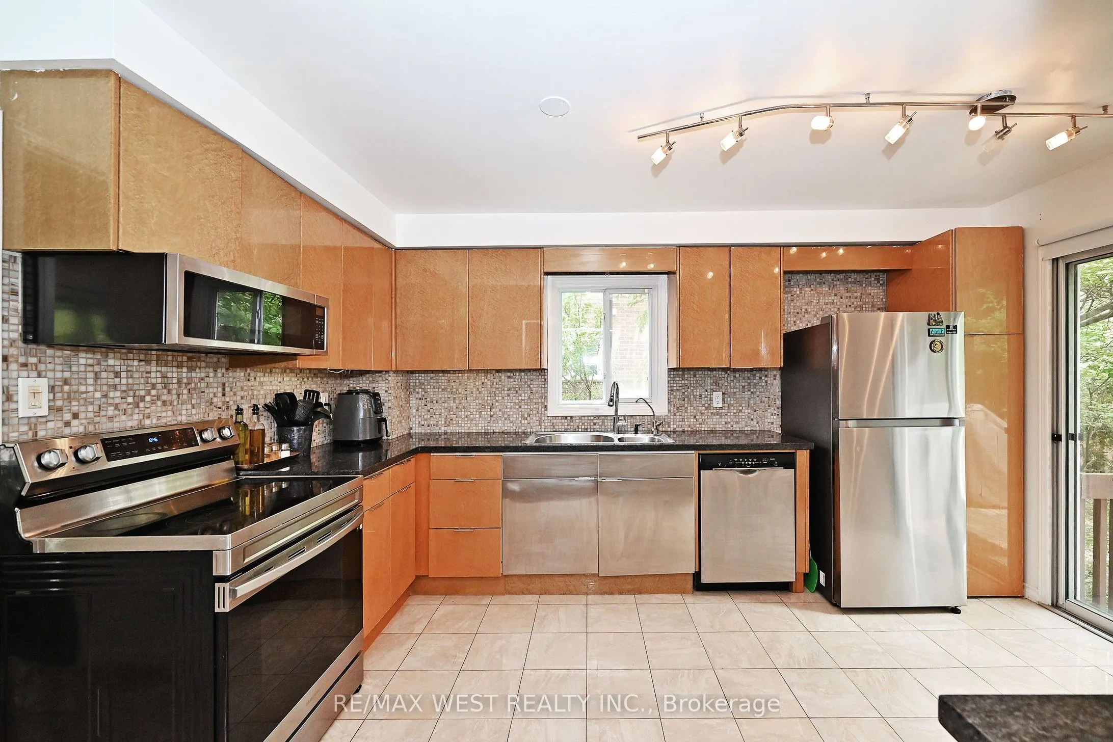 348 Brownridge Drive