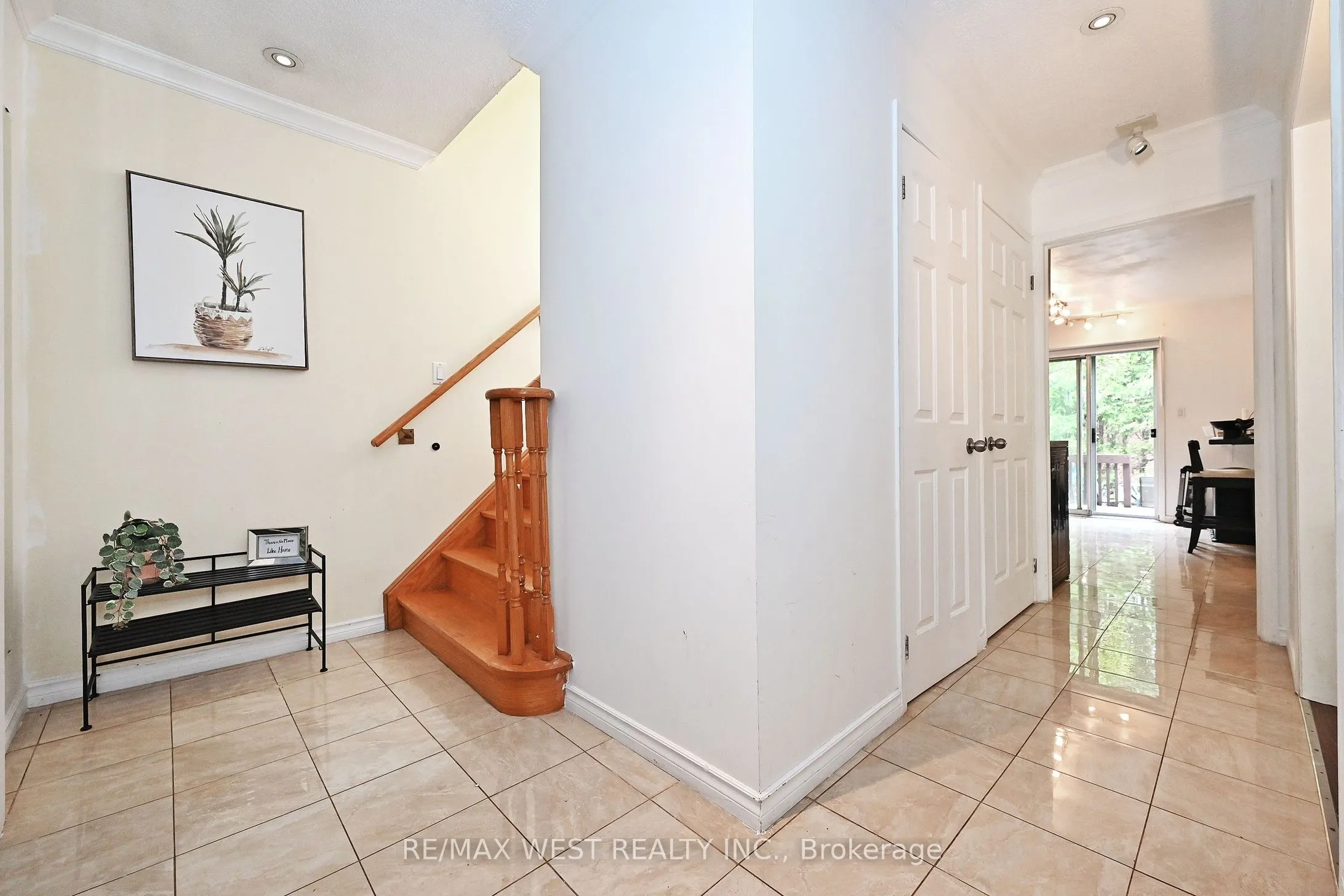 348 Brownridge Drive