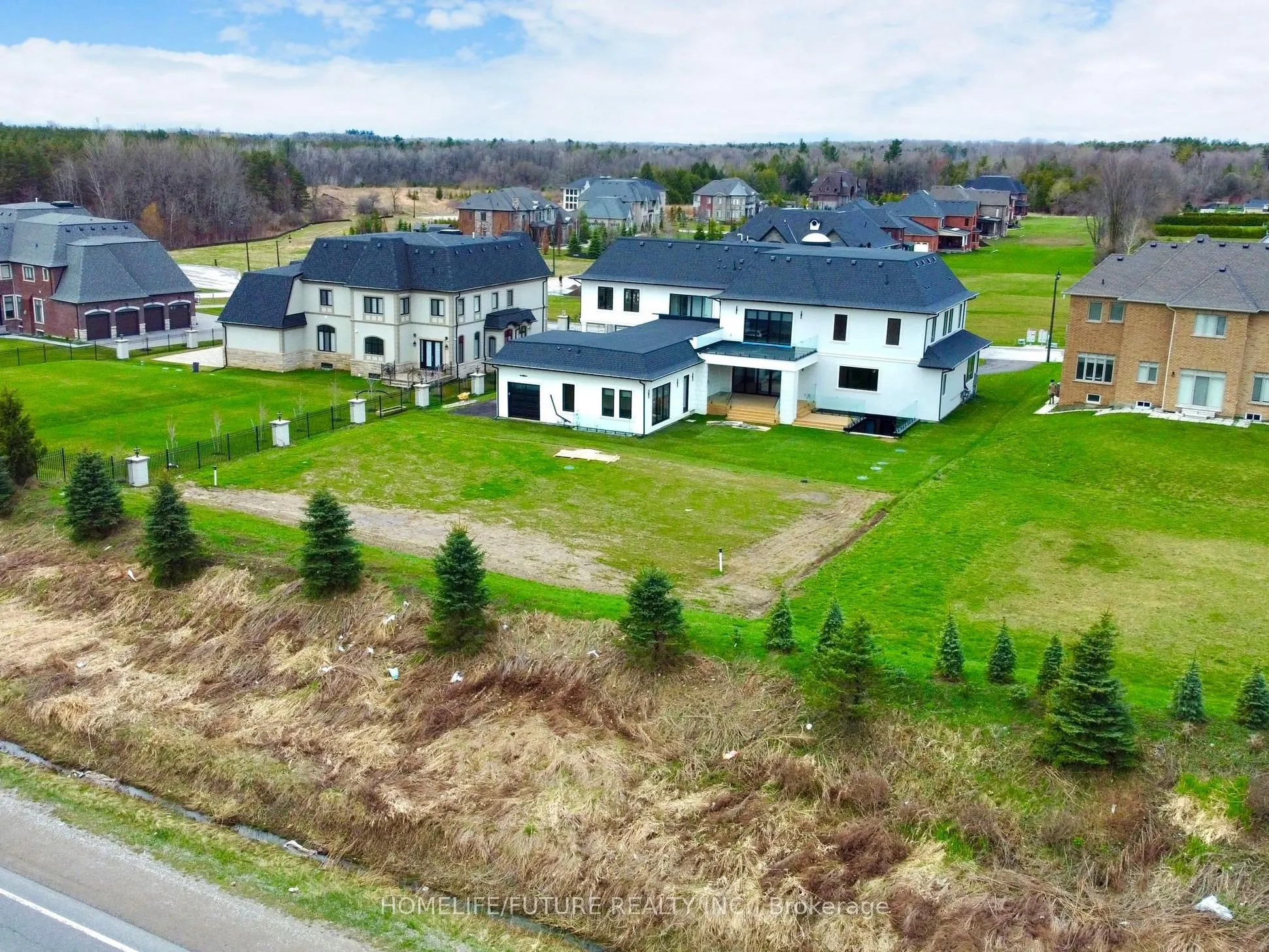 9 Pleasant Valley Drive