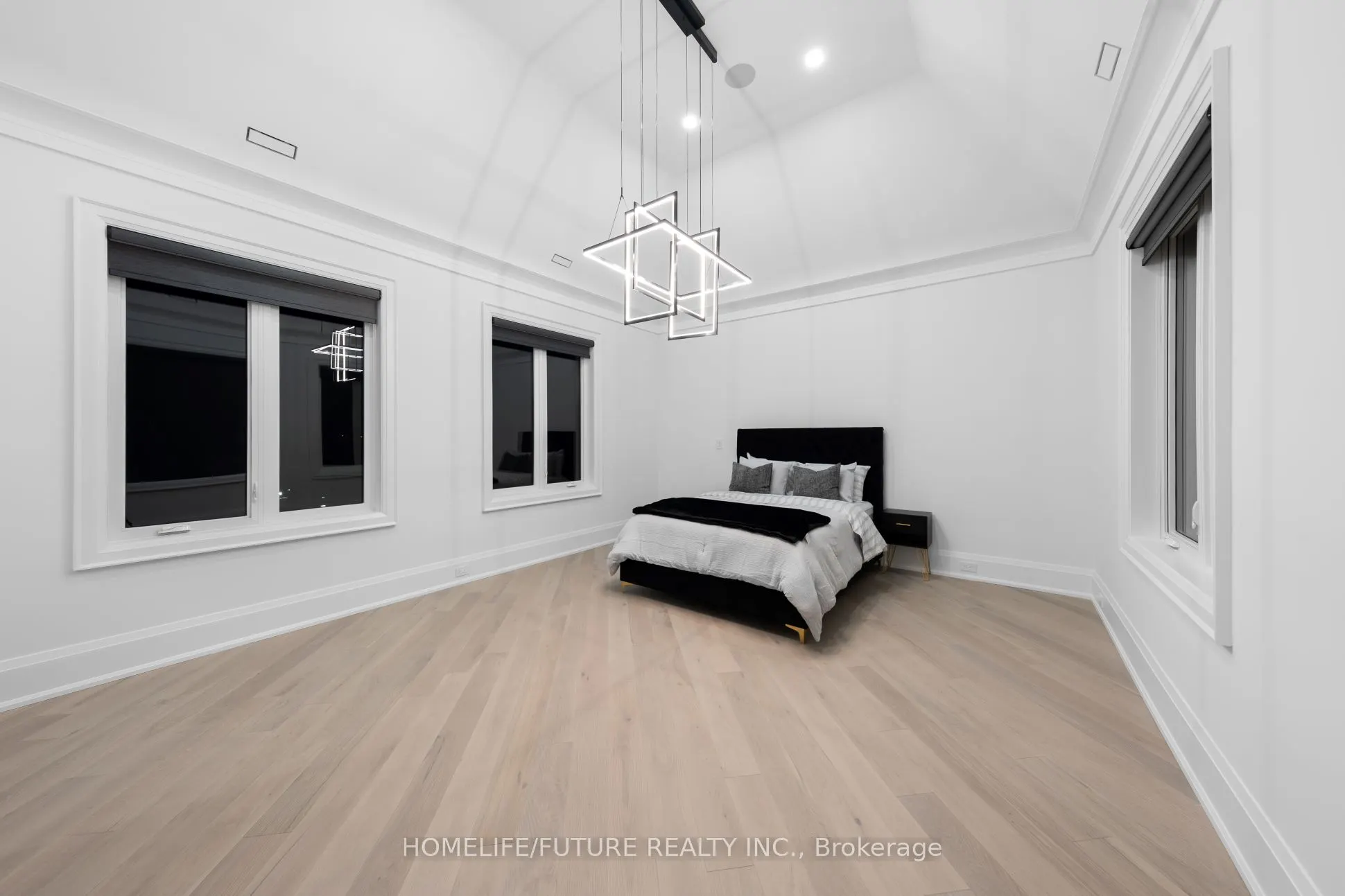 9 Pleasant Valley Drive