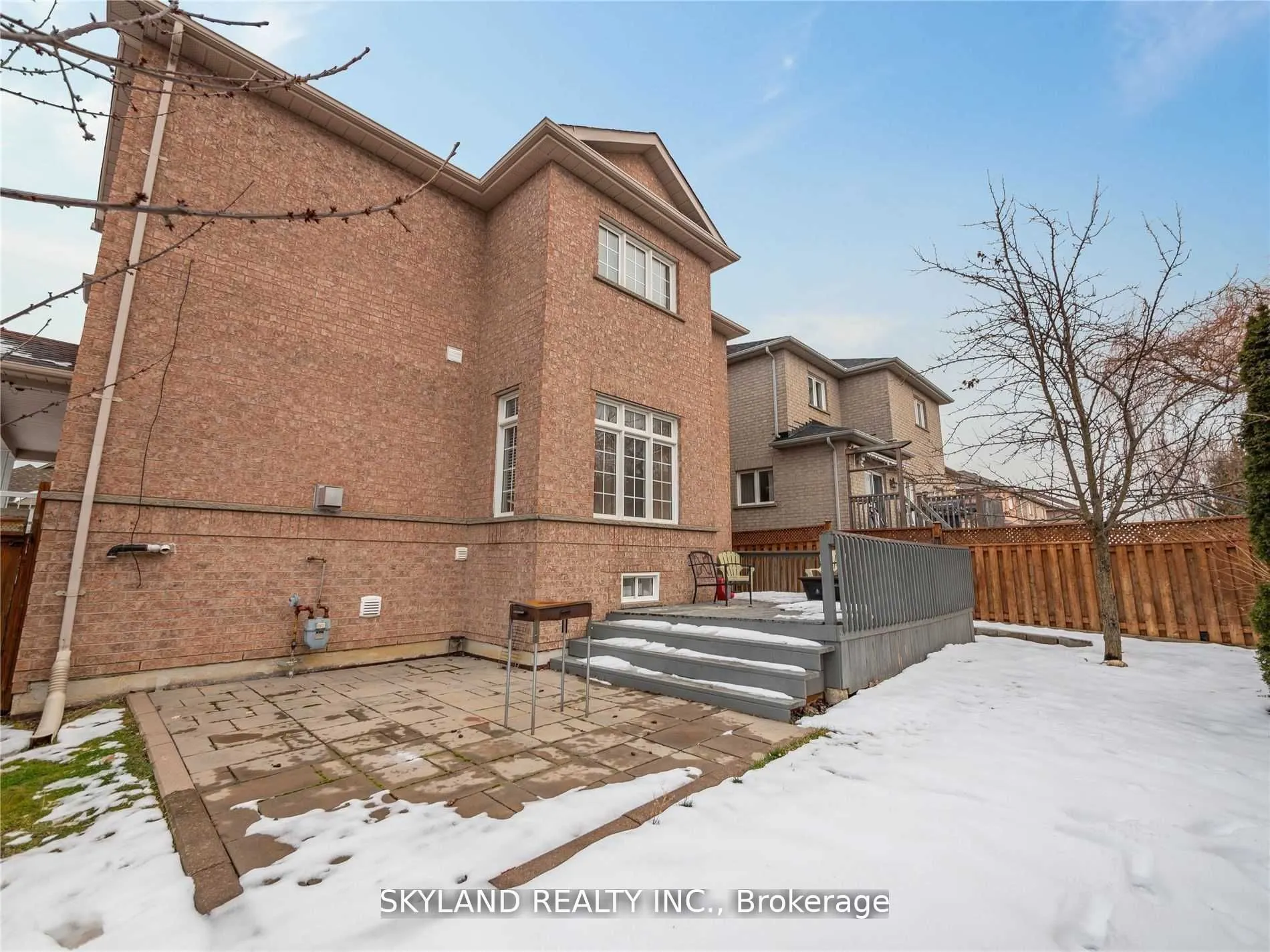 384 Spruce Grove Crescent, #Bsmt