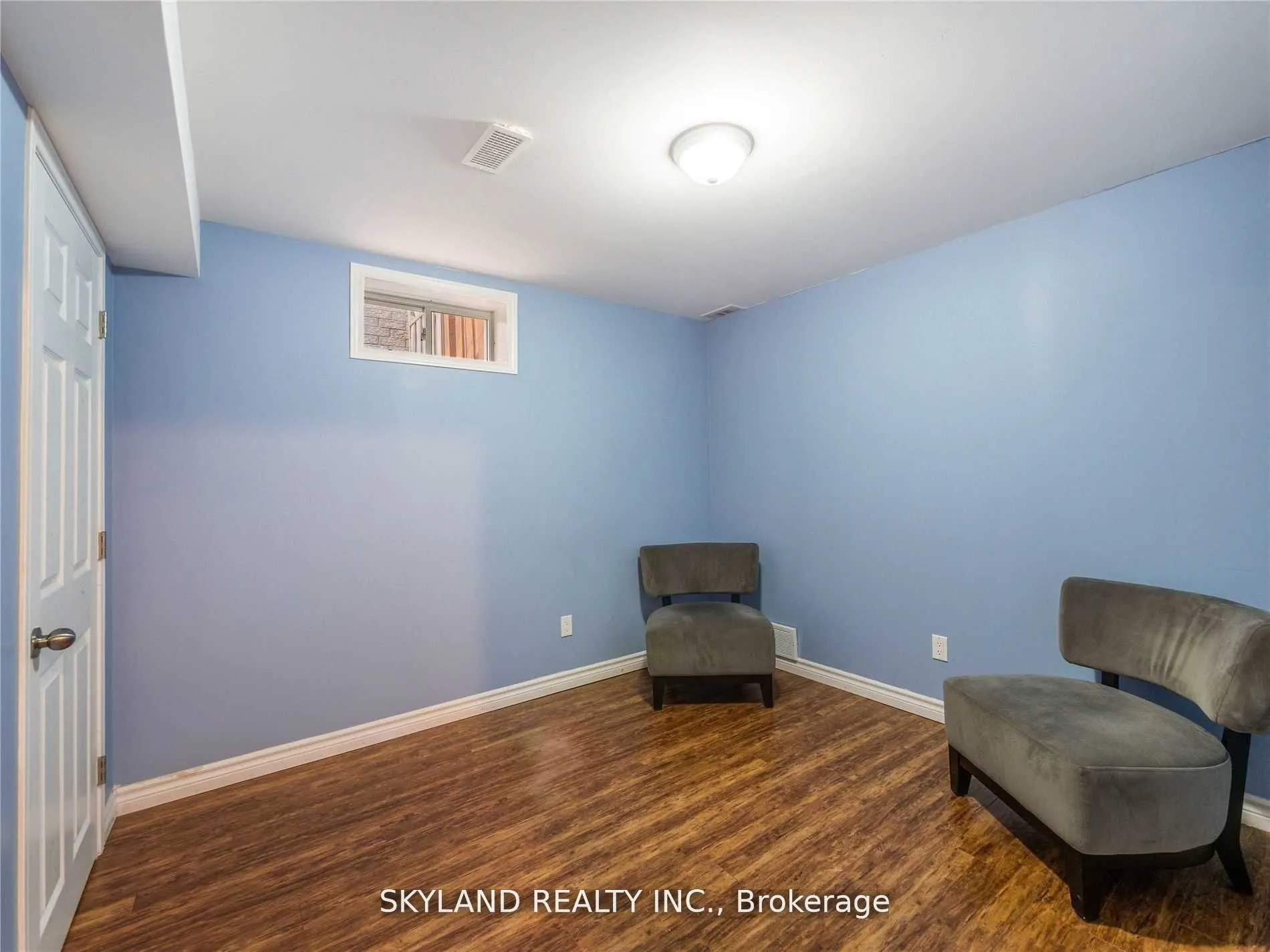 384 Spruce Grove Crescent, #Bsmt