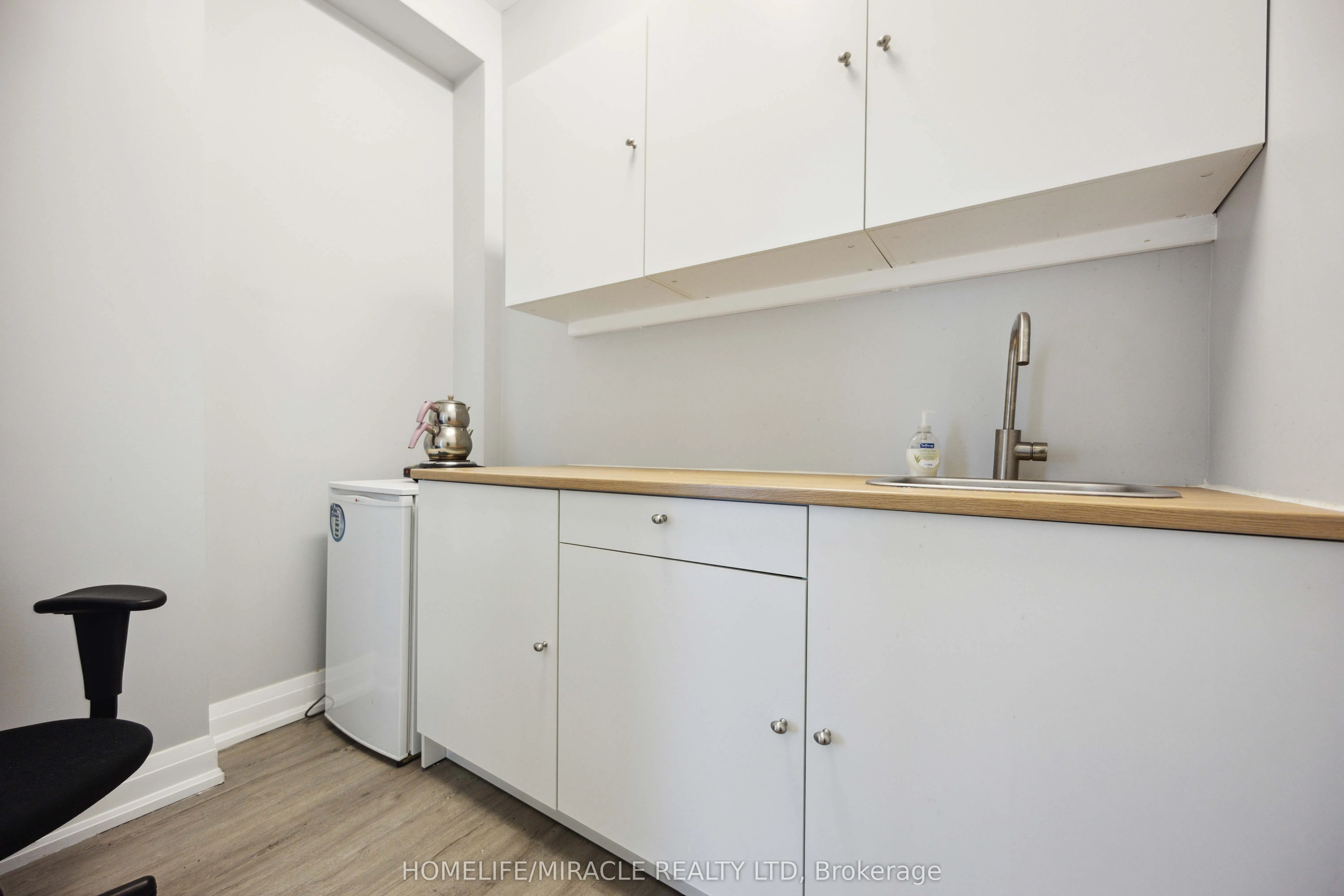 8888 Keele Street, #8