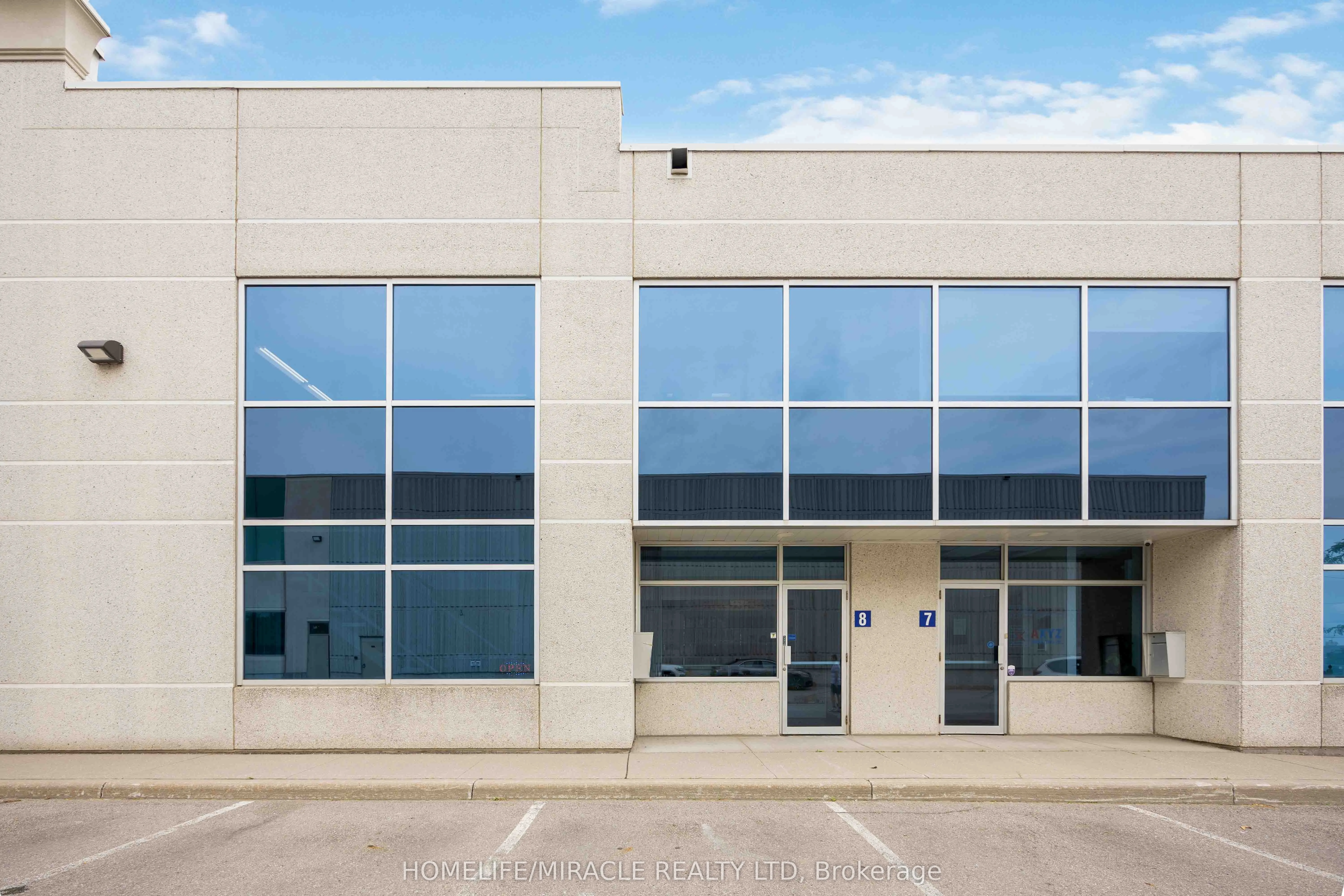 8888 Keele Street, #8