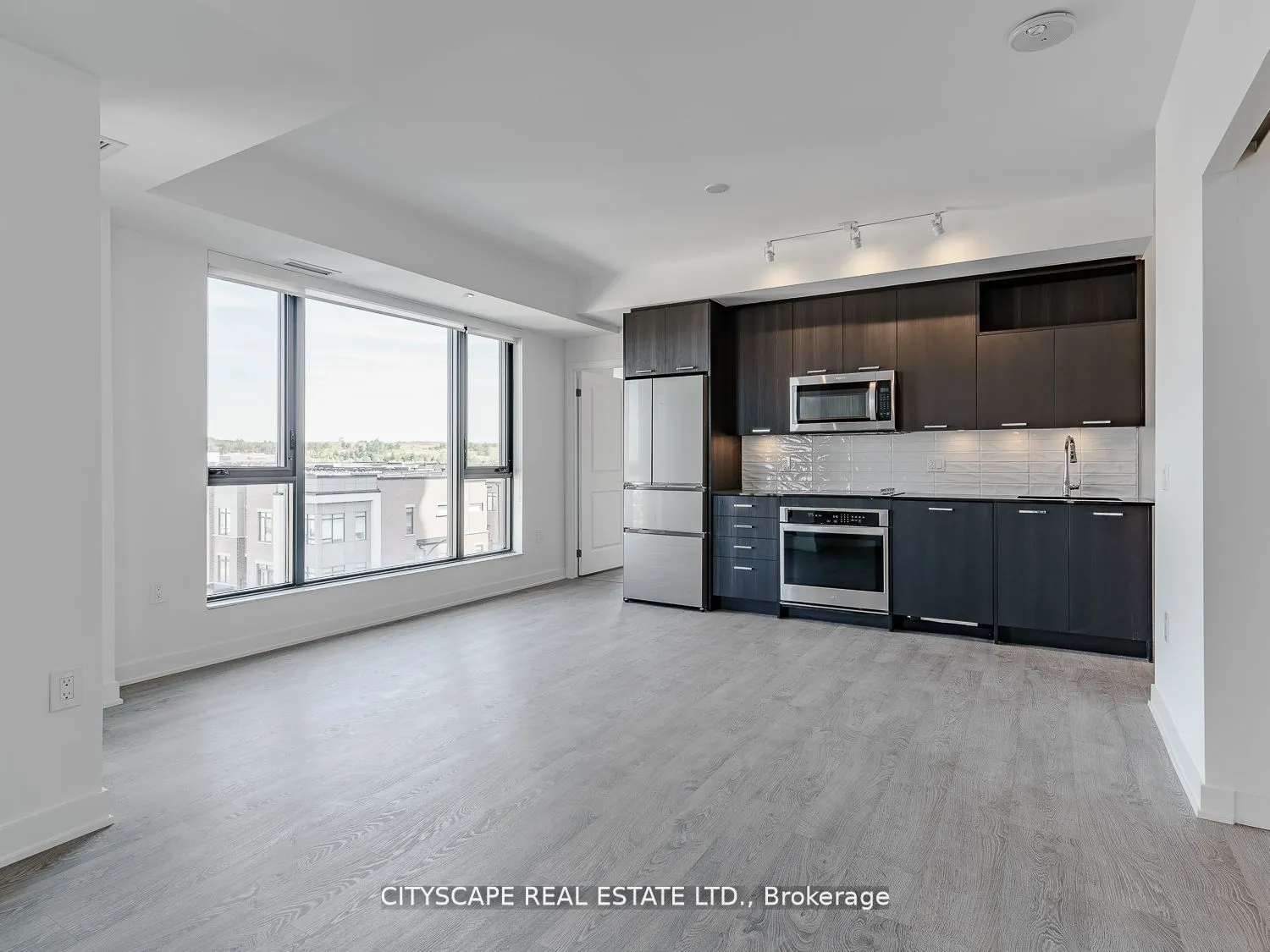 120 Eagle Rock Way, #405