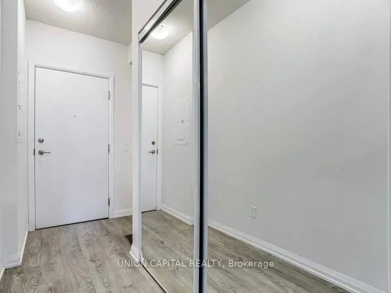 7895 Jane Street, #1518