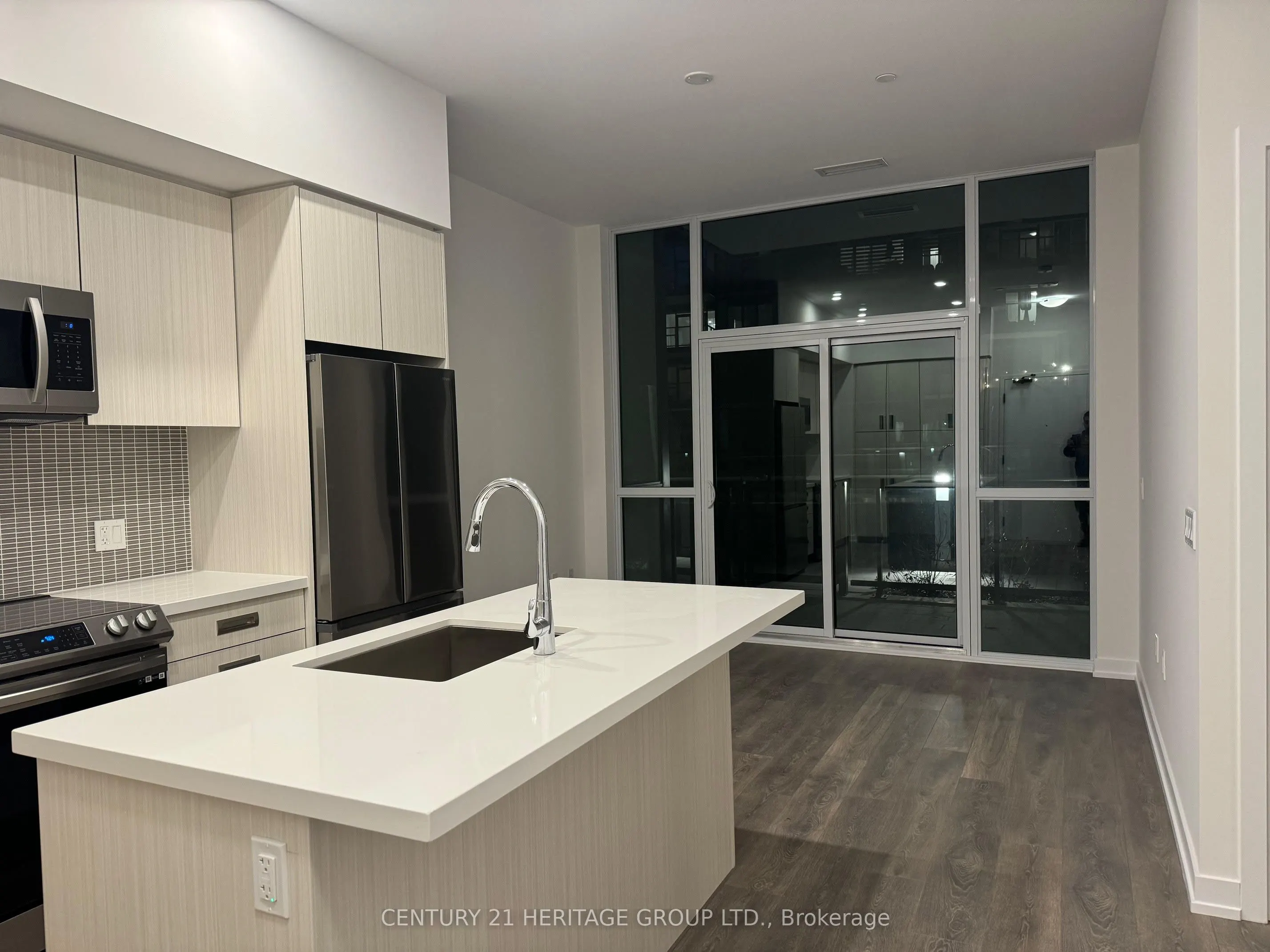 415 Sea Ray Avenue, #124