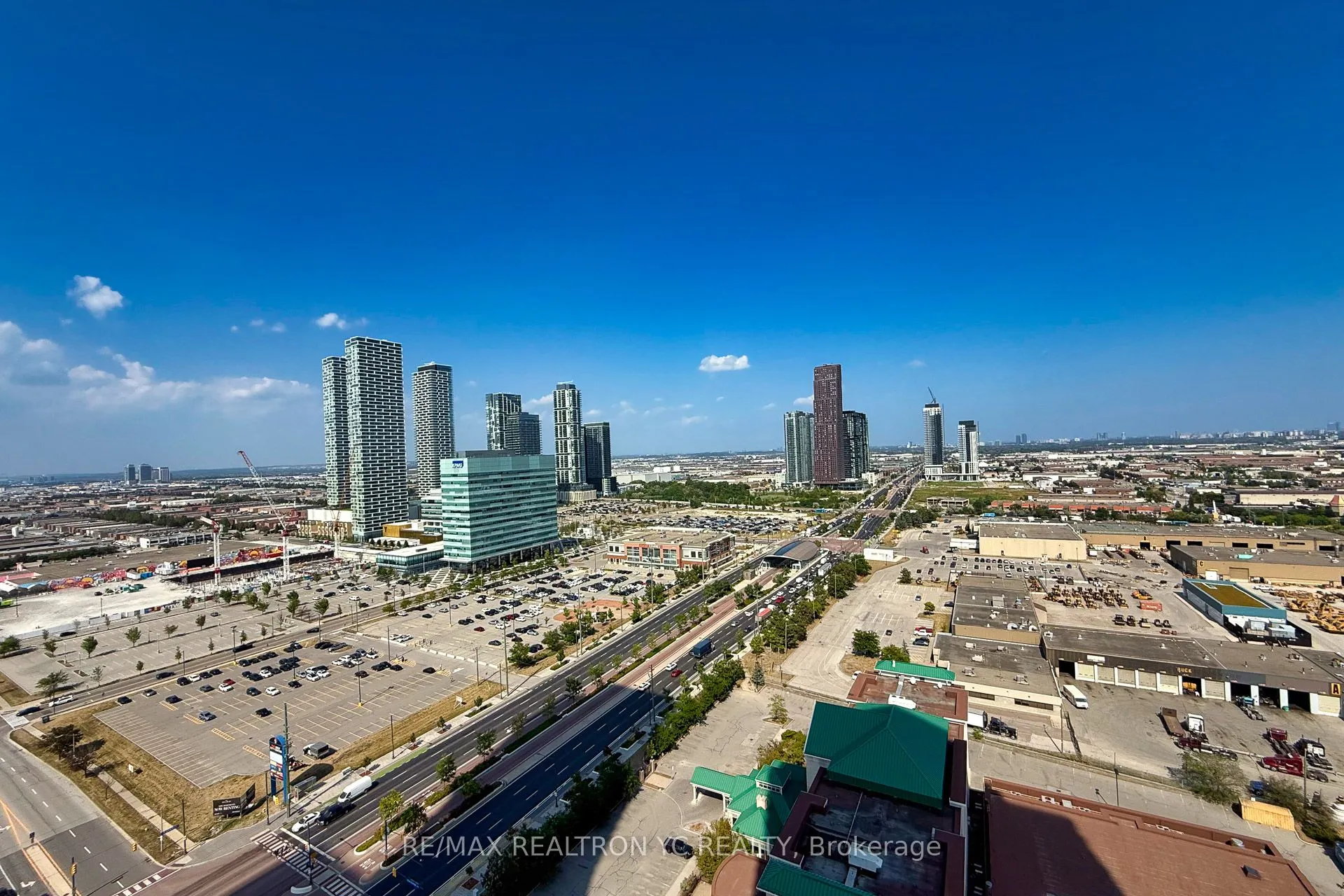 28 Interchange Way, #2705