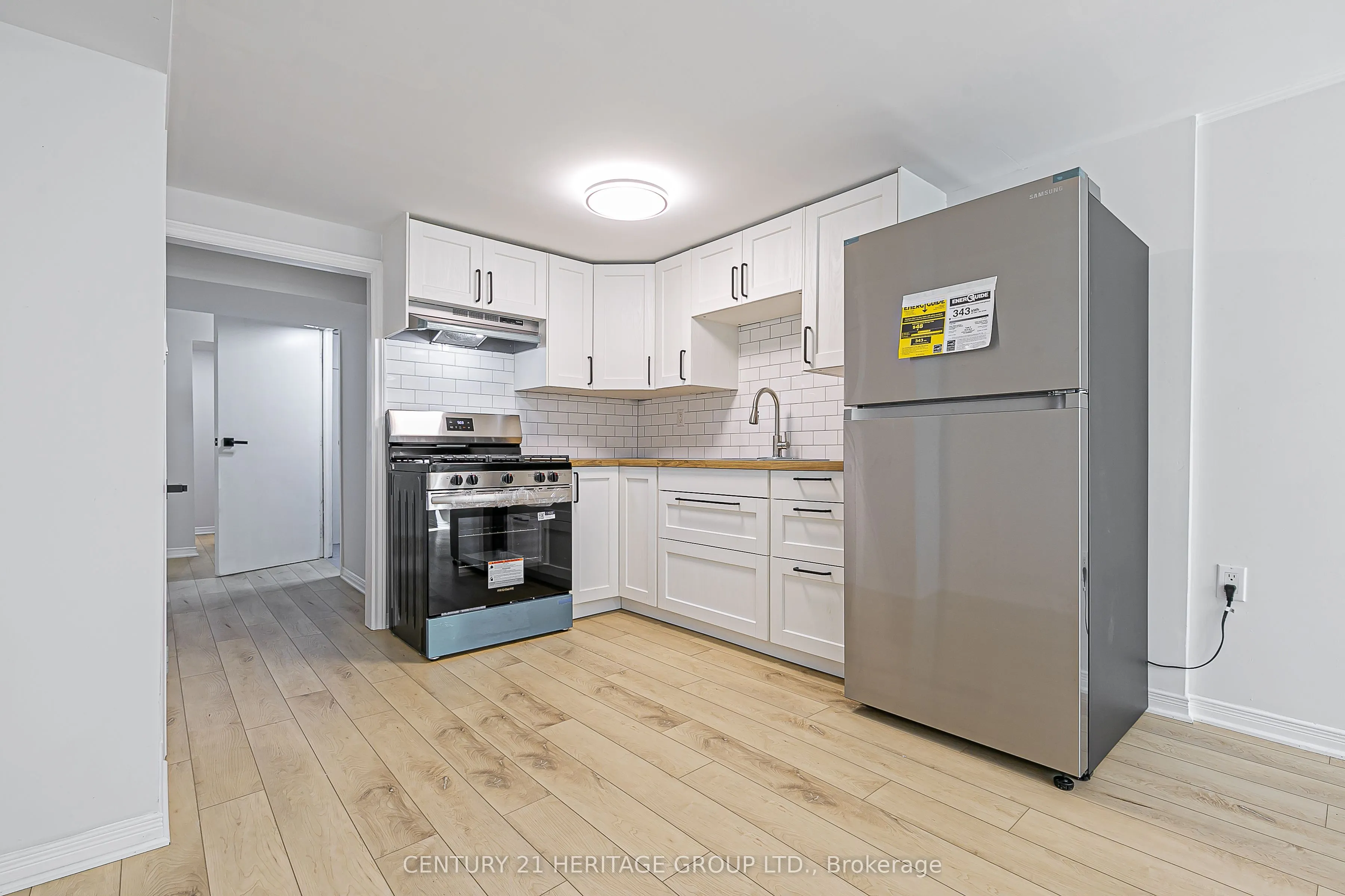 225 Septonne Avenue, #B