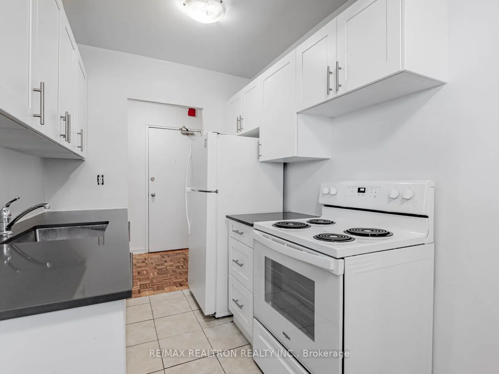 165 Colborne Avenue, #202