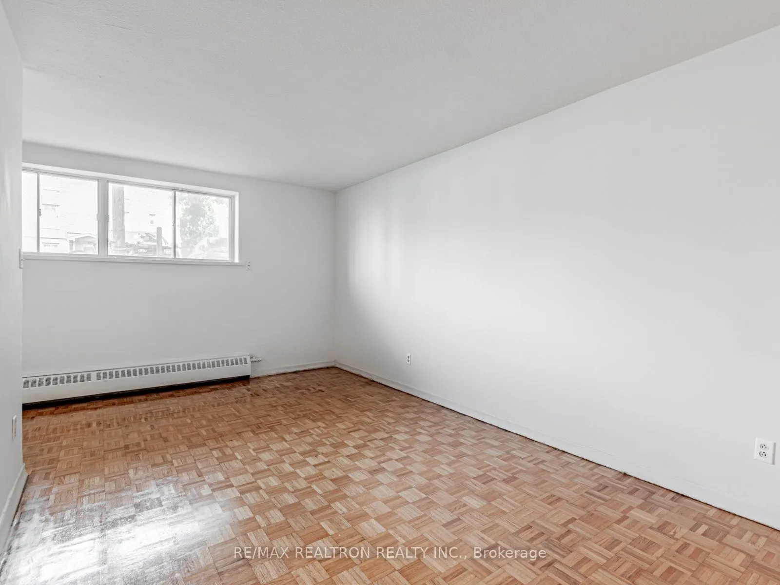 165 Colborne Avenue, #202