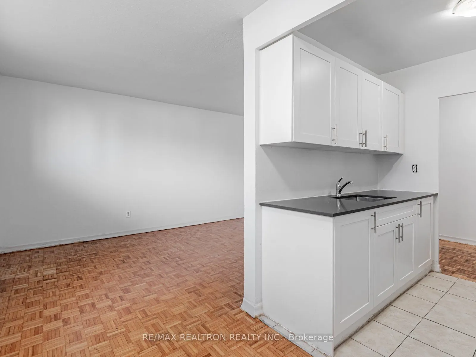 165 Colborne Avenue, #202