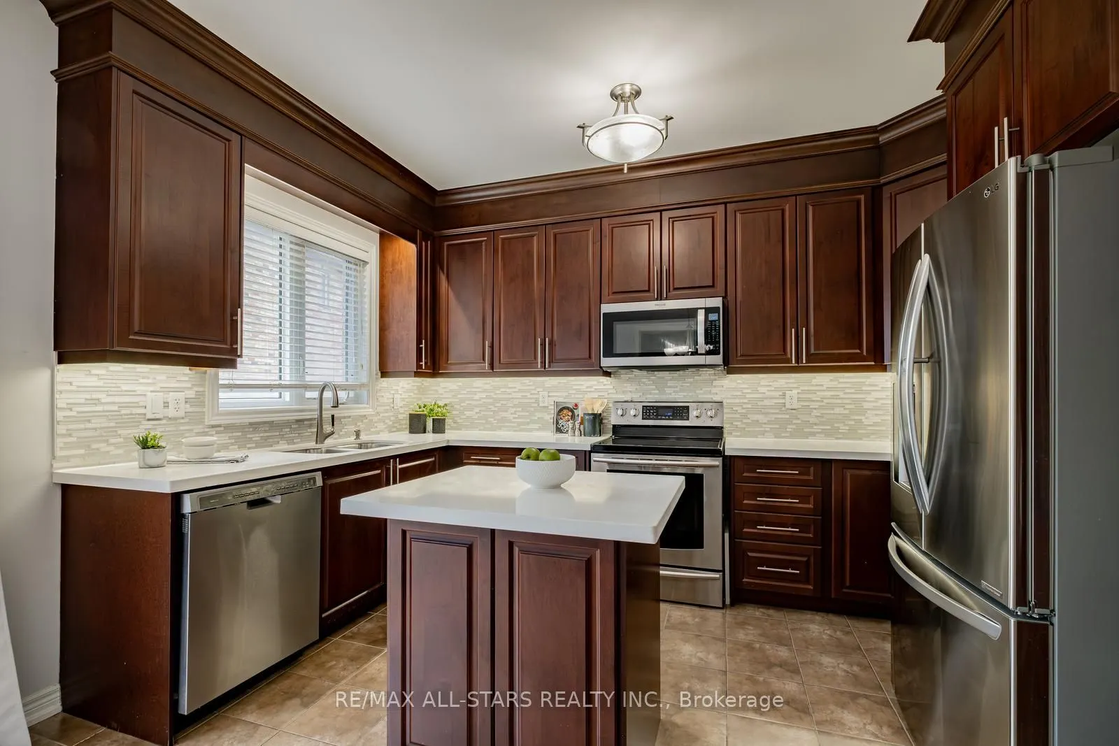 225 Delbert Circle