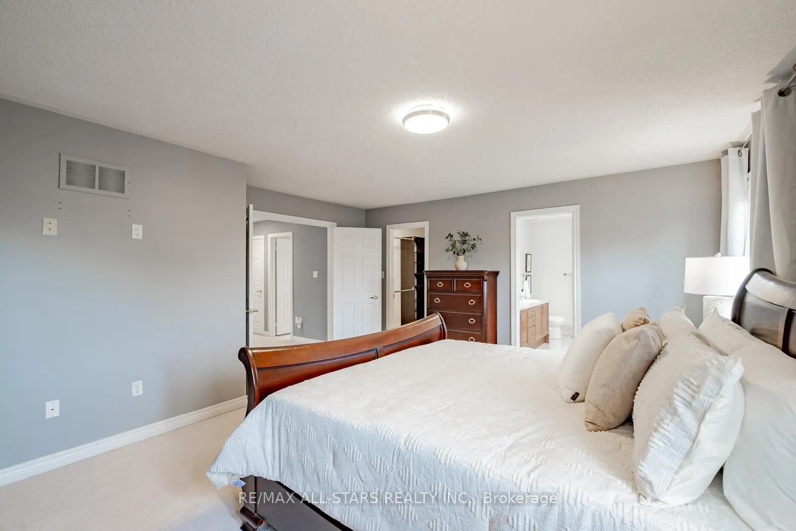 225 Delbert Circle
