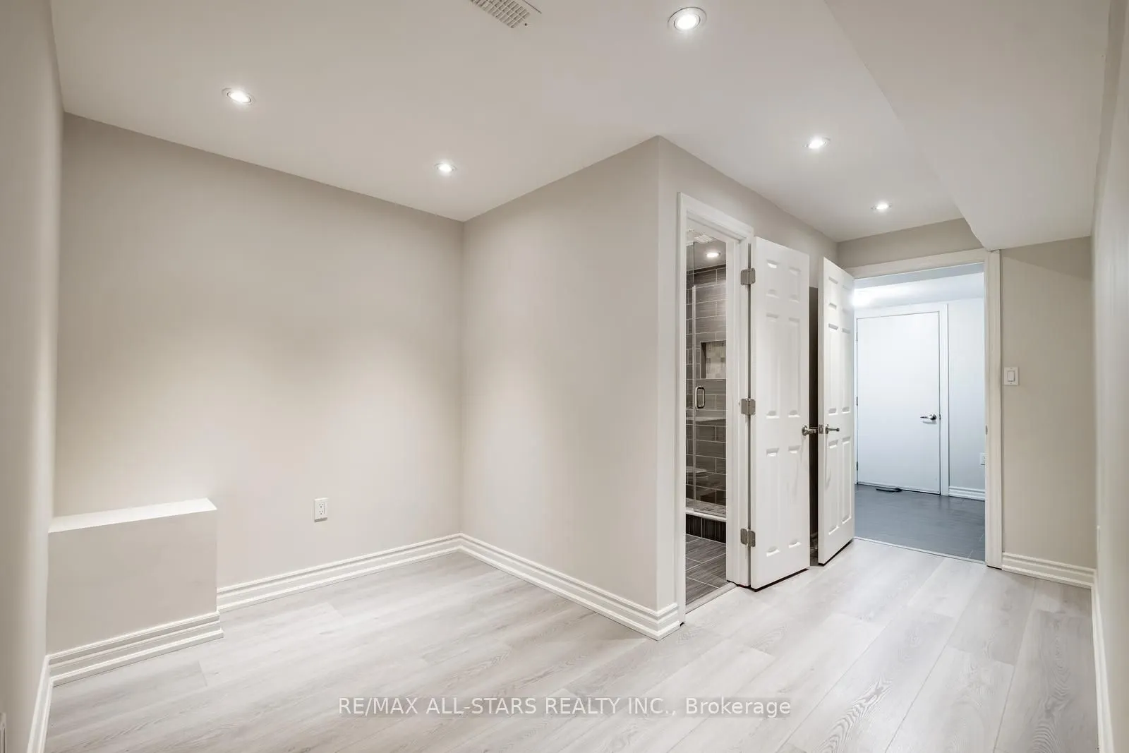 225 Delbert Circle