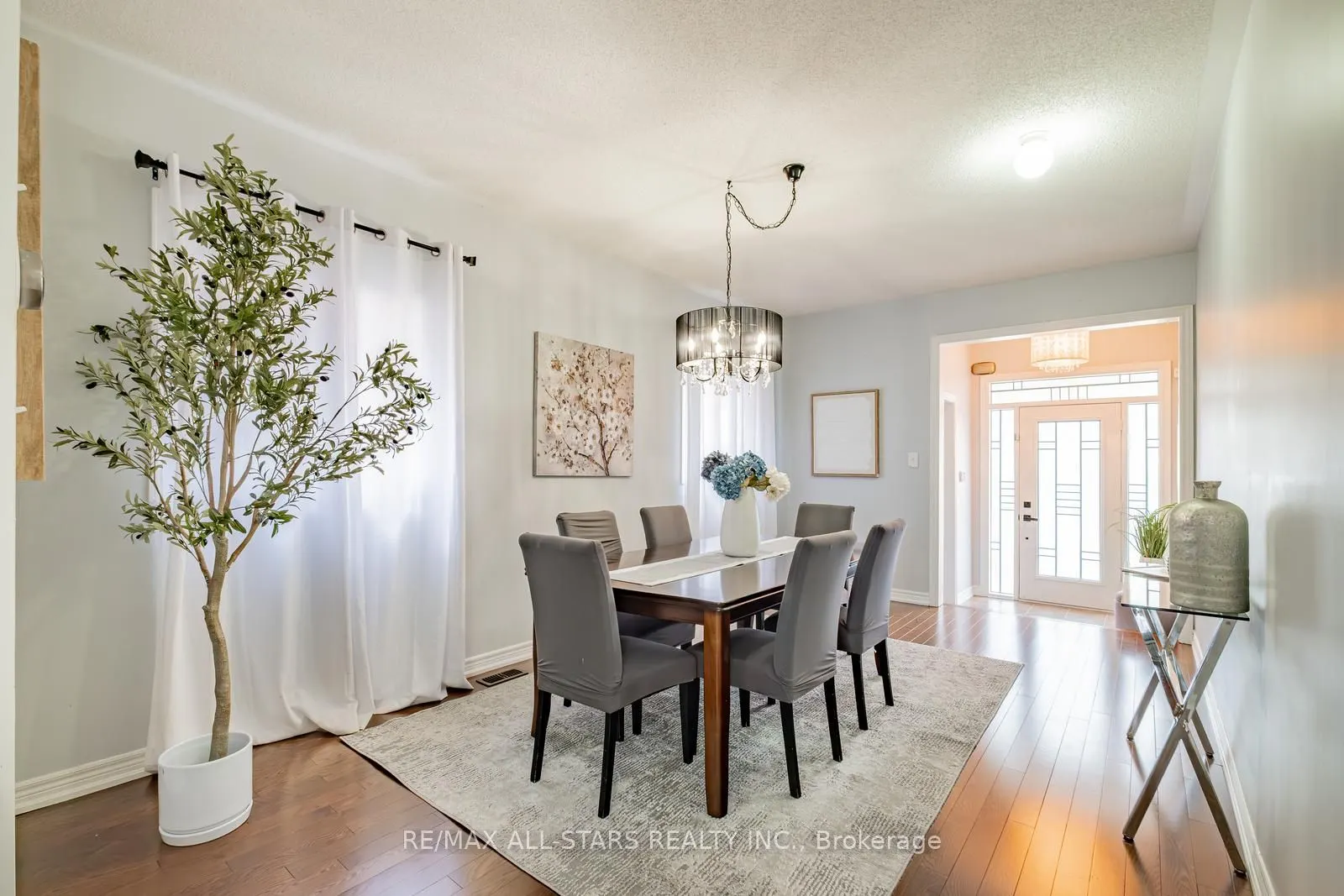 225 Delbert Circle