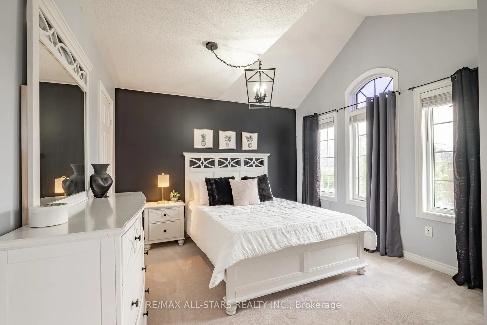 225 Delbert Circle