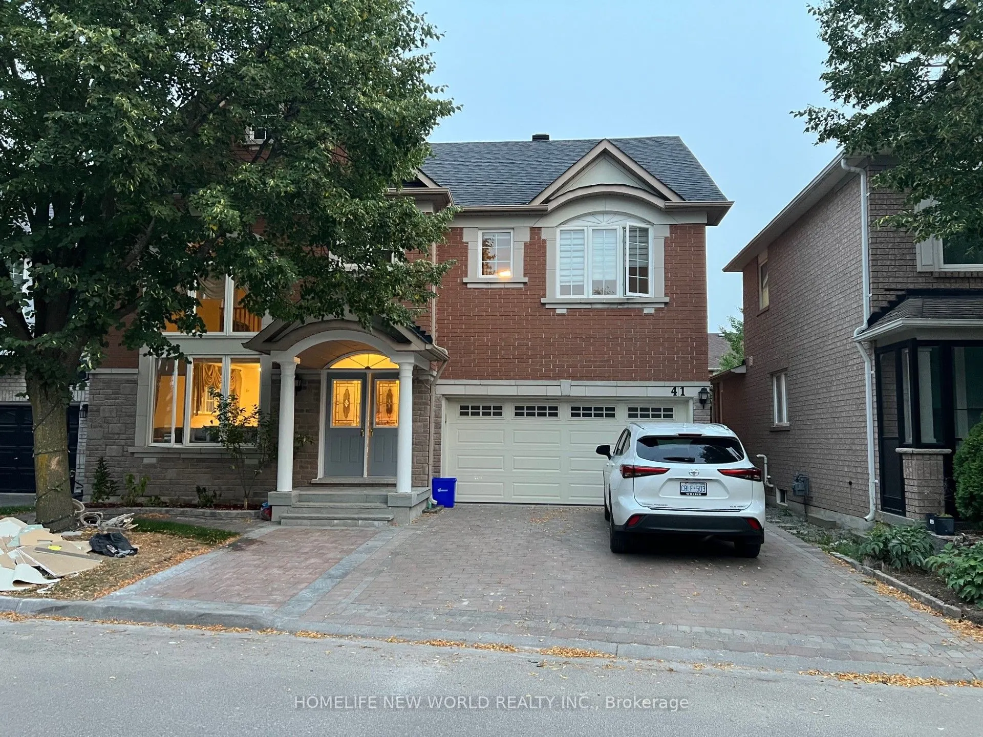 41 Majestic Drive, #UPPER PRIM