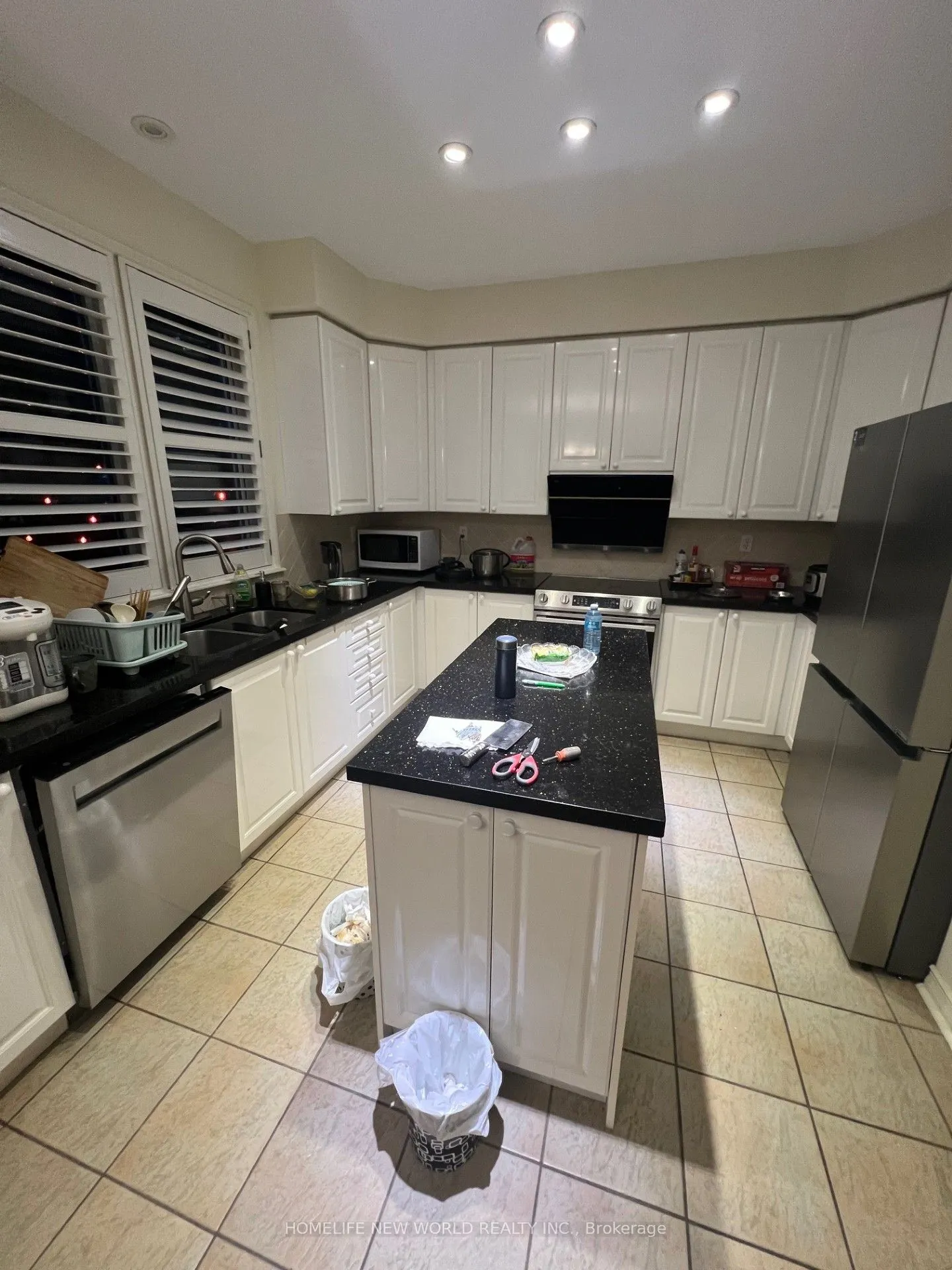 41 Majestic Drive, #UPPER PRIM