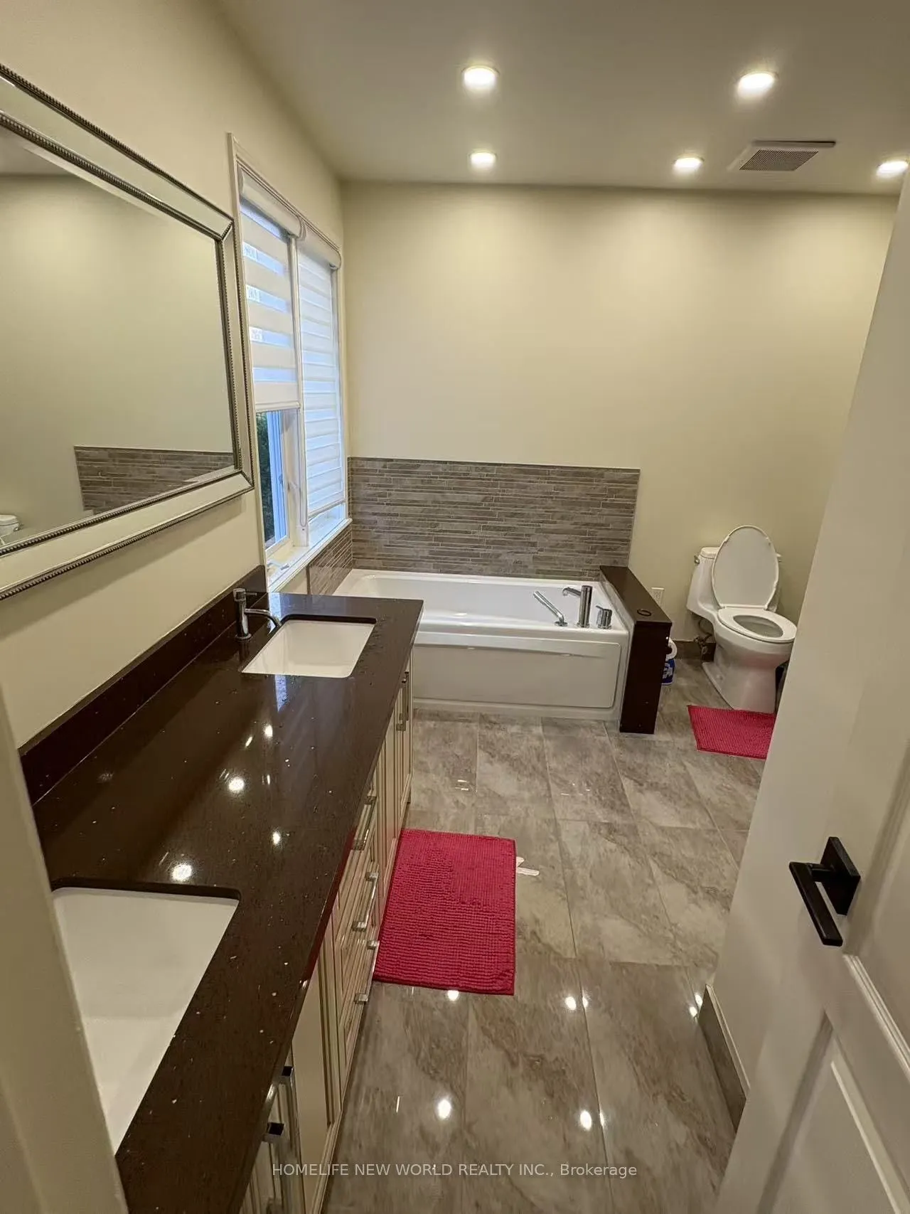 41 Majestic Drive, #UPPER PRIM