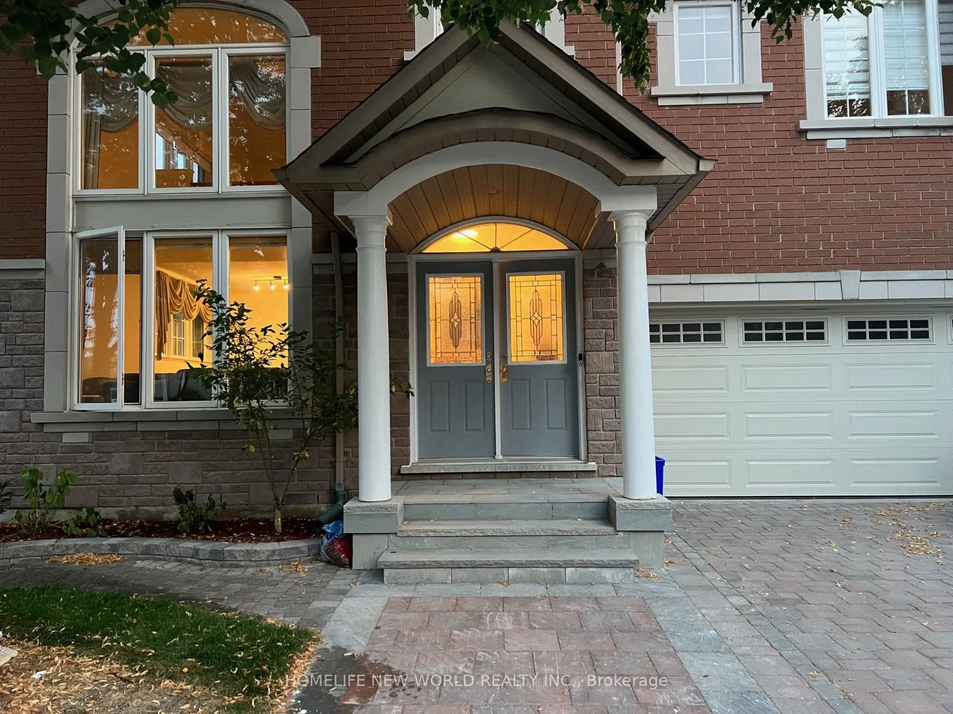 41 Majestic Drive, #UPPER PRIM