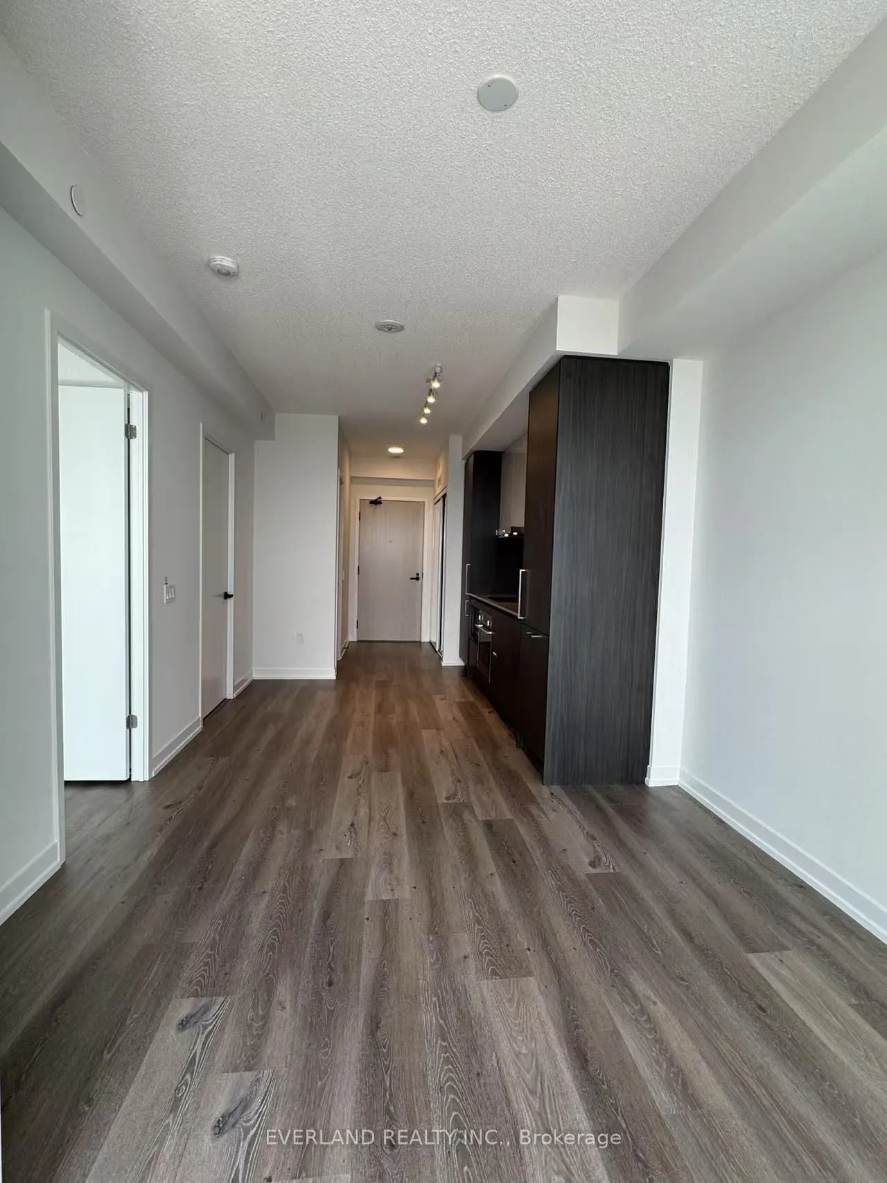 225 Commerce Street, #6305