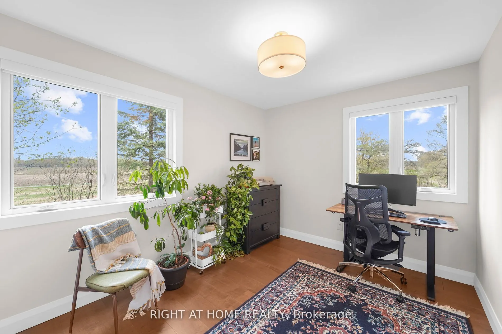 17083 Warden Avenue